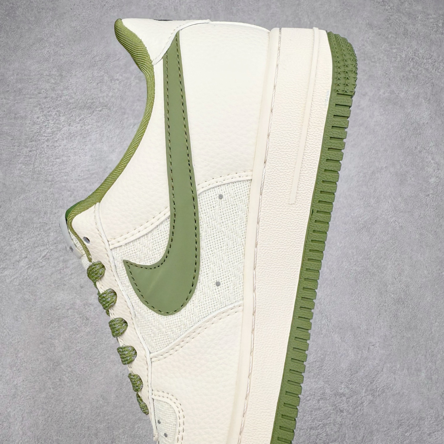 图片[7]-NK Air Force 1´07 Low 空军一号低帮百搭休闲运动板鞋 XX3168-192 柔软、弹性十足的缓震性能和出色的中底设计 横跨复古与现代的外型结合 造就出风靡全球 三十多年的Force 1 直到今天还深受青睐 实拍调校N版已经零色差零失真 百分百还原实物色彩所见即所得 不存在货不对板色差等低级问题 选购参考实物拍摄 不混卖不参货 只用心做好货严格选品 承诺混一赔十 尺码：36 36.5 37.5 38 38.5 39 40 40.5 41 42 42.5 43 44 44.5 45-选品中心