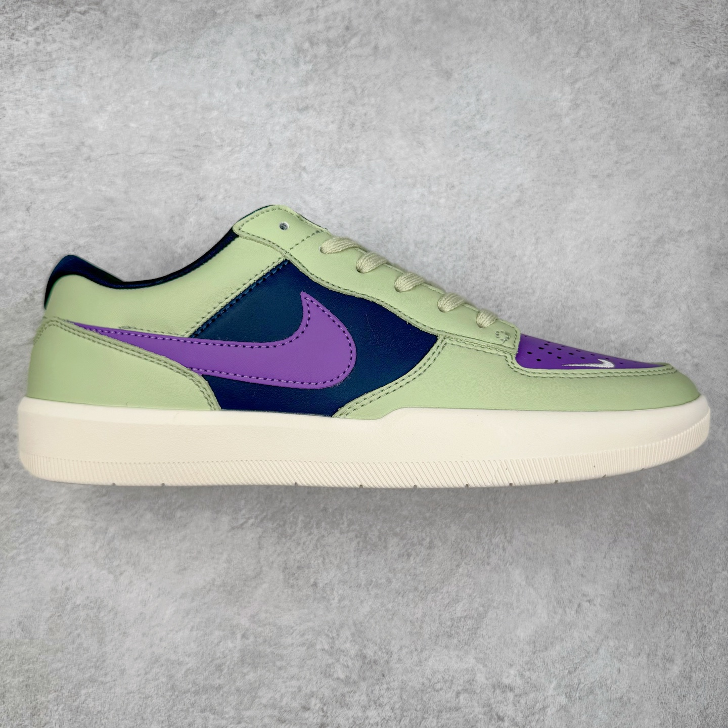 NK SB Force 58 空军58系列低帮休闲运动滑板板鞋 DV5476-300 鞋面由帆布和麂皮拼接 层次感丰富 搭配硫化外底 耐磨耐穿 鞋舌及中底后跟处饰有SB Logo 表明鞋款身份 采用包边设计 经久耐穿 硫化结构则有效提升灵活性 穿上这款全新推出的创意力作 助你耀动街头 尺码:36 36.5 37.5 38 38.5 39 40 40.5 41 42 42.5 43 44 45-选品中心