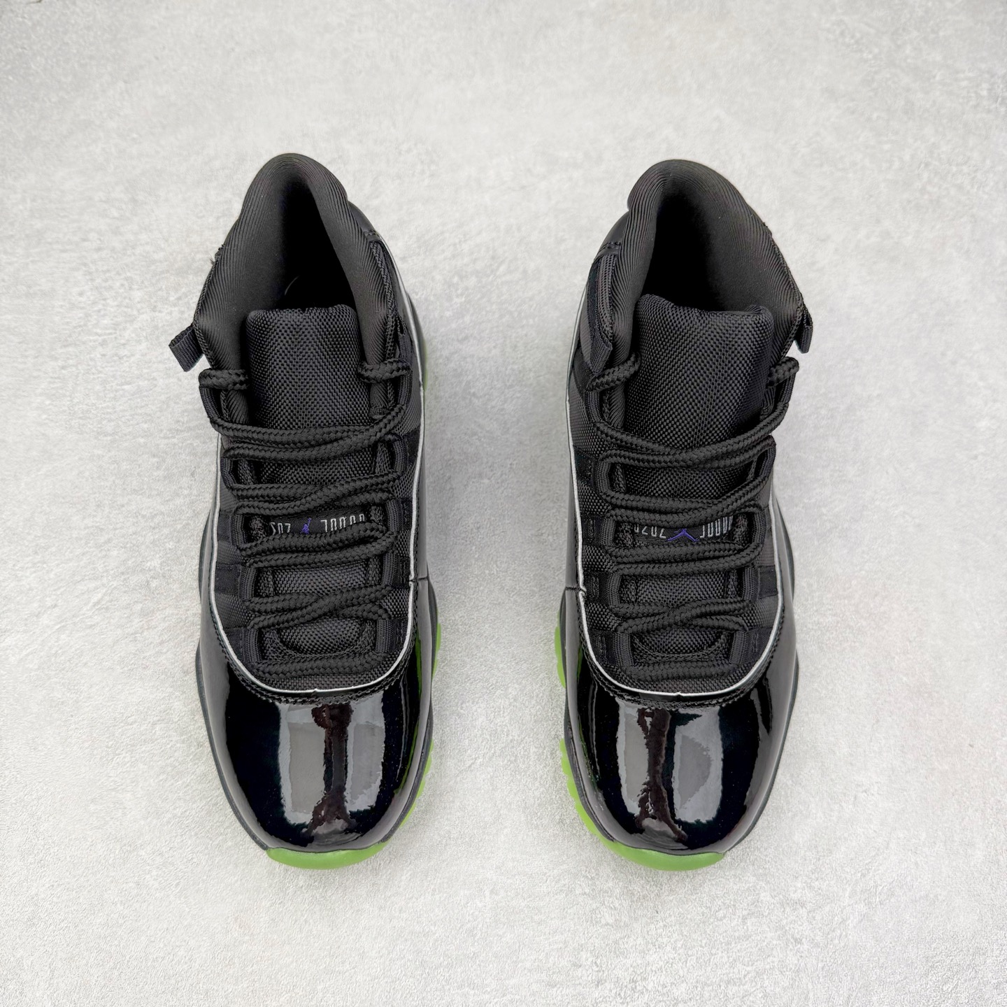 图片[2]-＃头层真碳福利 Air Jordan AJ11 系列 黑绿 IB1378-001 原盒原配 原鞋开模 鞋型零差距 正确中底 正确背垫刷胶 正确注胶孔 钢印加持 真实原厂碳纤 尺码：36 36.5 37.5 38 38.5 39 40 40.5 41 42 42.5 43 44 44.5 45 46-选品中心