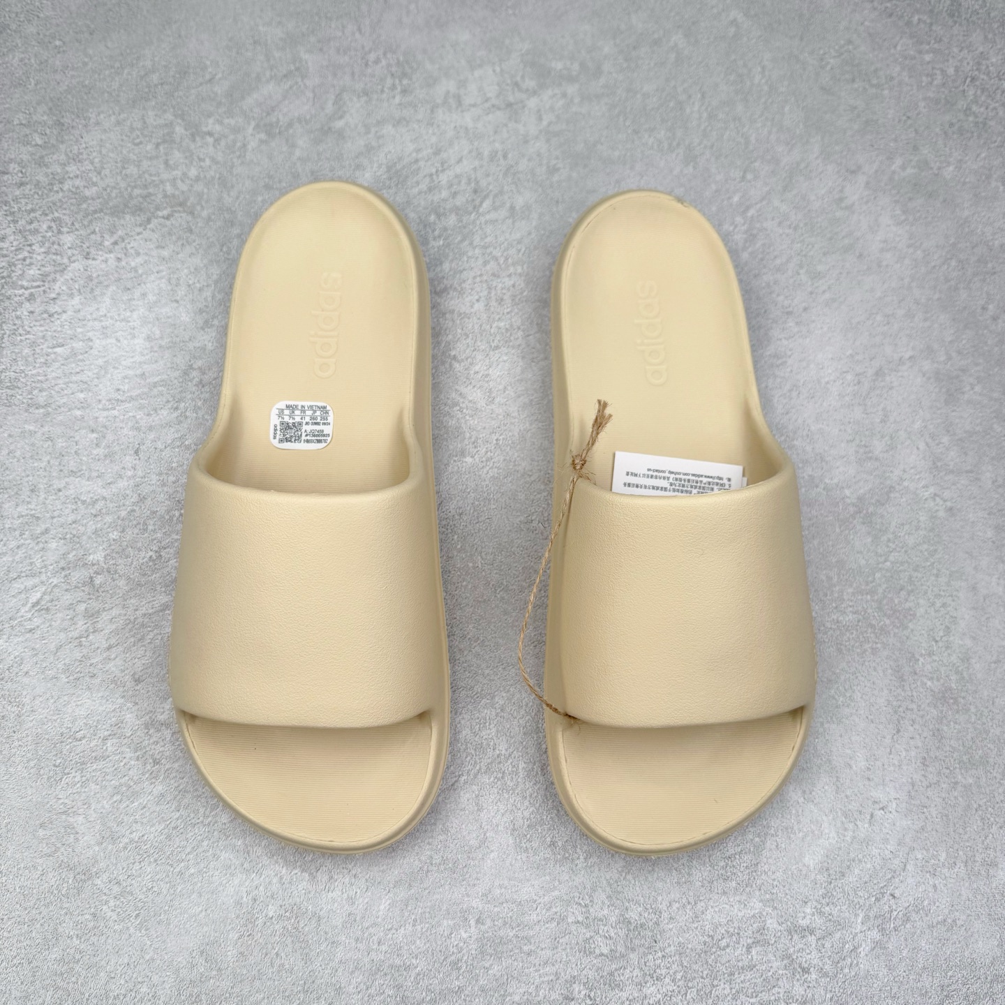 图片[2]-AD Adilette Lumia 潮流时尚涉水防滑防磨一字拖鞋 尺码：40 41 42 43 44 45-选品中心