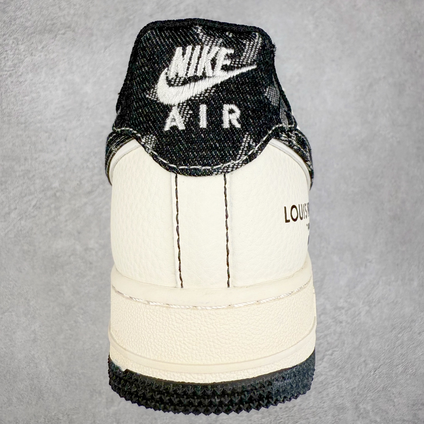 图片[8]-NK Air Force 1´07 Low 空军一号低帮百搭休闲运动板鞋 YX5066-341 柔软、弹性十足的缓震性能和出色的中底设计 横跨复古与现代的外型结合 造就出风靡全球 三十多年的Force 1 直到今天还深受青睐 实拍调校N版已经零色差零失真 百分百还原实物色彩所见即所得 不存在货不对板色差等低级问题 选购参考实物拍摄 不混卖不参货 只用心做好货严格选品 承诺混一赔十 尺码：36 36.5 37.5 38 38.5 39 40 40.5 41 42 42.5 43 44 44.5 45-选品中心