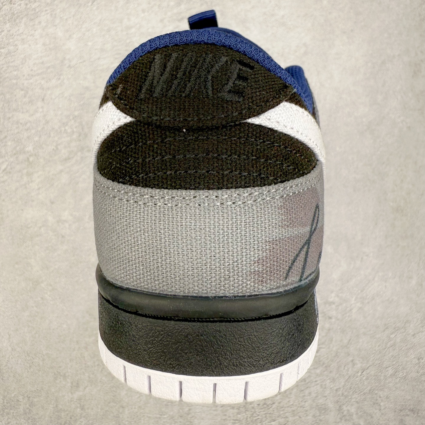 图片[8]-＃F版 NK SB Dunk Low 解构绑带 DX6775-400 极限压缩利润空间 超乎所想的高性价比 用料绝不含糊 原盒原配 正确耐磨橡胶大底 超高清洁度 全鞋零毛边皮料切割 全套原楦原模倾力打造完美版型 尺码：36 36.5 37.5 38 38.5 39 40 40.5 41 42 42.5 43 44 44.5 45 46 47.5-选品中心