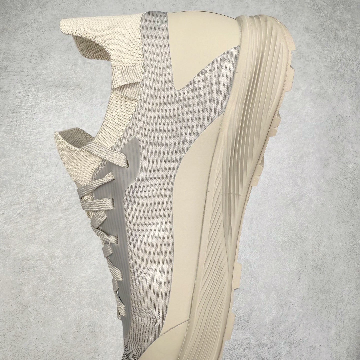 图片[7]-＃HP Arcteryx Norvan SL 3 始祖鸟时尚舒适防滑透气轻便低帮跑步鞋 Arcteryx中文名始祖鸟 加拿大户外服饰品牌 1989年创立于加拿大温哥华 始祖鸟来自加拿大海岸山脉 植根高山的专业户外品牌 始终秉承对精湛设计和工艺孜孜以求的准则 从1989年创立至今 Arcteryx始终不断在产品设计与做工上不惜工本 以满足始祖鸟的标准 品质、设计以及精简的理念造就了其良好的性能 并能满足严苛环境下的使用需求 尺码：40 41 42 43 44 45-选品中心