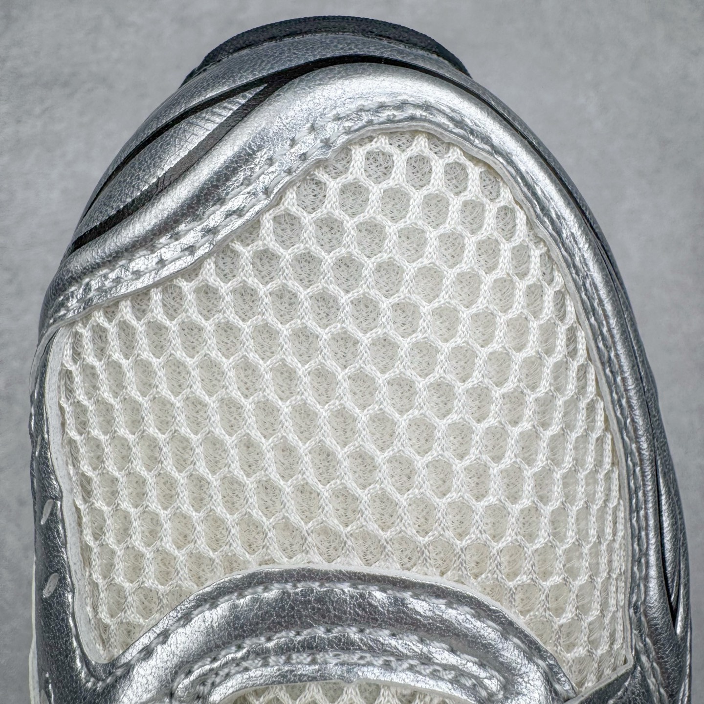 图片[14]-＃ZC总裁 Asics Gel-Kayano K14 亚瑟士系列复古舒适织物合成革减震防滑耐磨低帮休闲跑步鞋 市场顶级版本 原装纸板楦头开发 独家私模五层组合大底 原厂定制缓震硅胶加持 原盒原配 官方四联吊牌 一比一同步原鞋工艺和用料 鞋面原厂“三明治”多层网布 区别其他同价版本 鞋垫采用原厂OrthoLite欧索莱材质 非普通海玻璃鞋垫 后跟一样采用了GEL缓震胶 整体系列设计非常的科技感 锻炼跑步的同时让你一样时尚百搭 尺码：36 37 37.5 38 39 39.5 40 40.5 41.5 42 42.5 43.5 44 44.5 45 46-选品中心