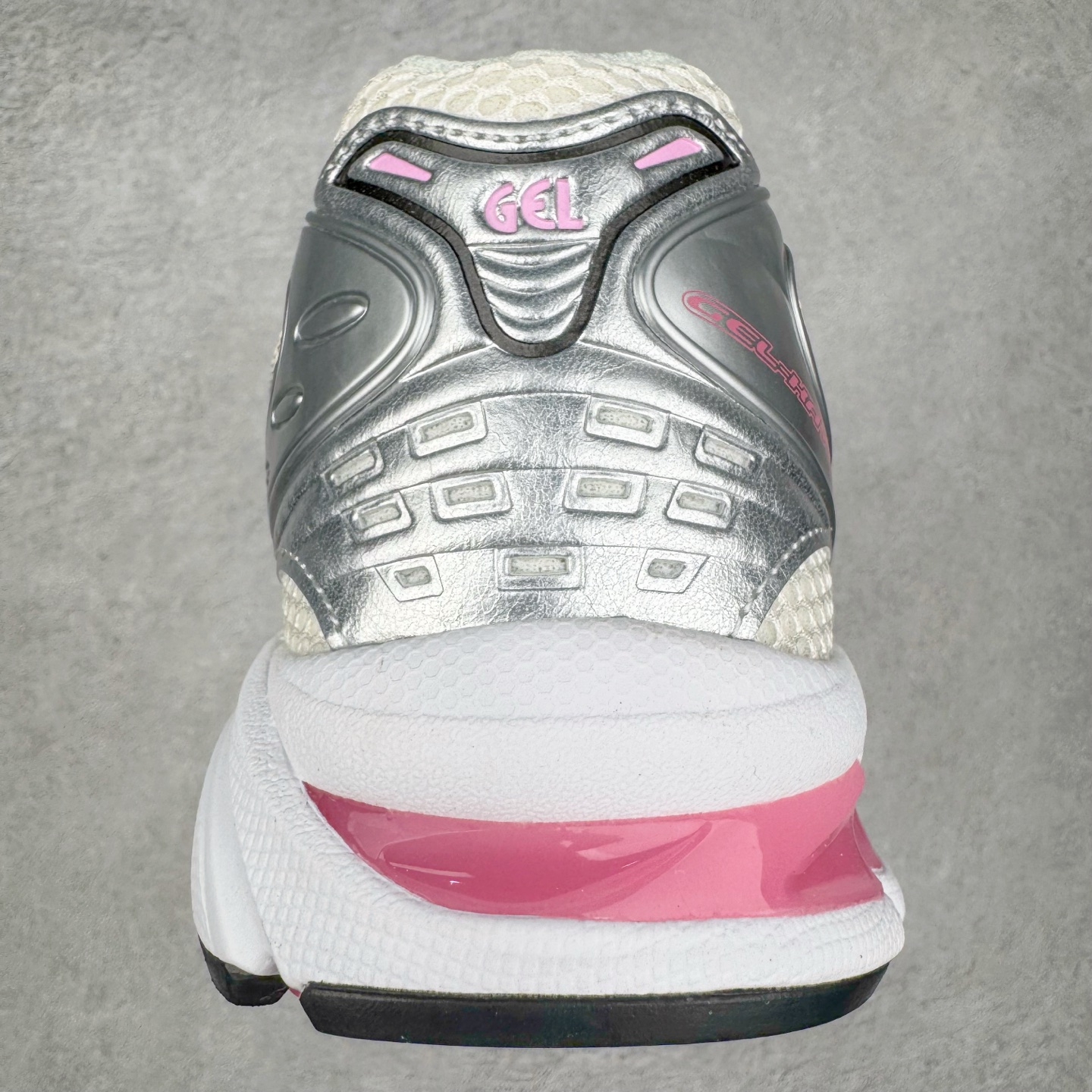 图片[8]-＃ZC总裁 Asics Gel-Kayano K14 亚瑟士系列复古舒适织物合成革减震防滑耐磨低帮休闲跑步鞋 市场顶级版本 原装纸板楦头开发 独家私模五层组合大底 原厂定制缓震硅胶加持 原盒原配 官方四联吊牌 一比一同步原鞋工艺和用料 鞋面原厂“三明治”多层网布 区别其他同价版本 鞋垫采用原厂OrthoLite欧索莱材质 非普通海玻璃鞋垫 后跟一样采用了GEL缓震胶 整体系列设计非常的科技感 锻炼跑步的同时让你一样时尚百搭 尺码：36 37 37.5 38 39 39.5 40 40.5 41.5 42 42.5 43.5 44 44.5 45 46-选品中心