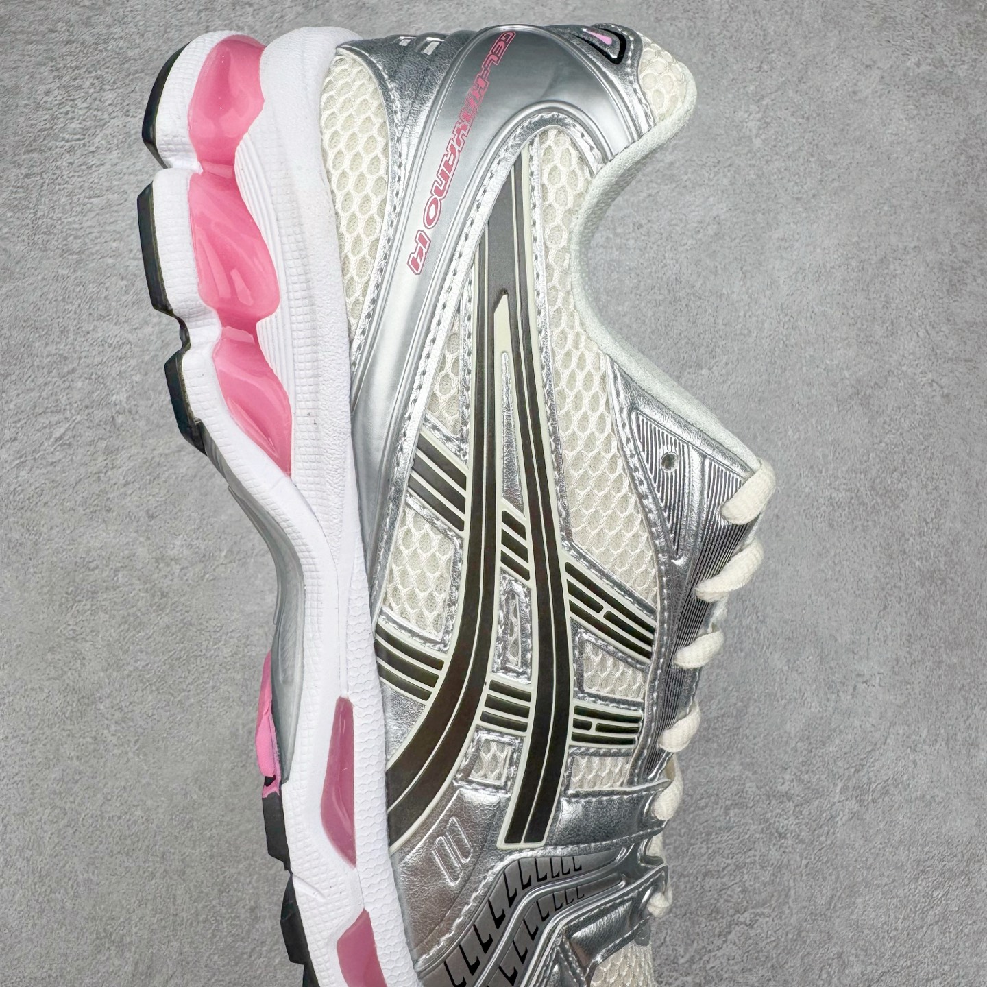 图片[6]-＃ZC总裁 Asics Gel-Kayano K14 亚瑟士系列复古舒适织物合成革减震防滑耐磨低帮休闲跑步鞋 市场顶级版本 原装纸板楦头开发 独家私模五层组合大底 原厂定制缓震硅胶加持 原盒原配 官方四联吊牌 一比一同步原鞋工艺和用料 鞋面原厂“三明治”多层网布 区别其他同价版本 鞋垫采用原厂OrthoLite欧索莱材质 非普通海玻璃鞋垫 后跟一样采用了GEL缓震胶 整体系列设计非常的科技感 锻炼跑步的同时让你一样时尚百搭 尺码：36 37 37.5 38 39 39.5 40 40.5 41.5 42 42.5 43.5 44 44.5 45 46-选品中心