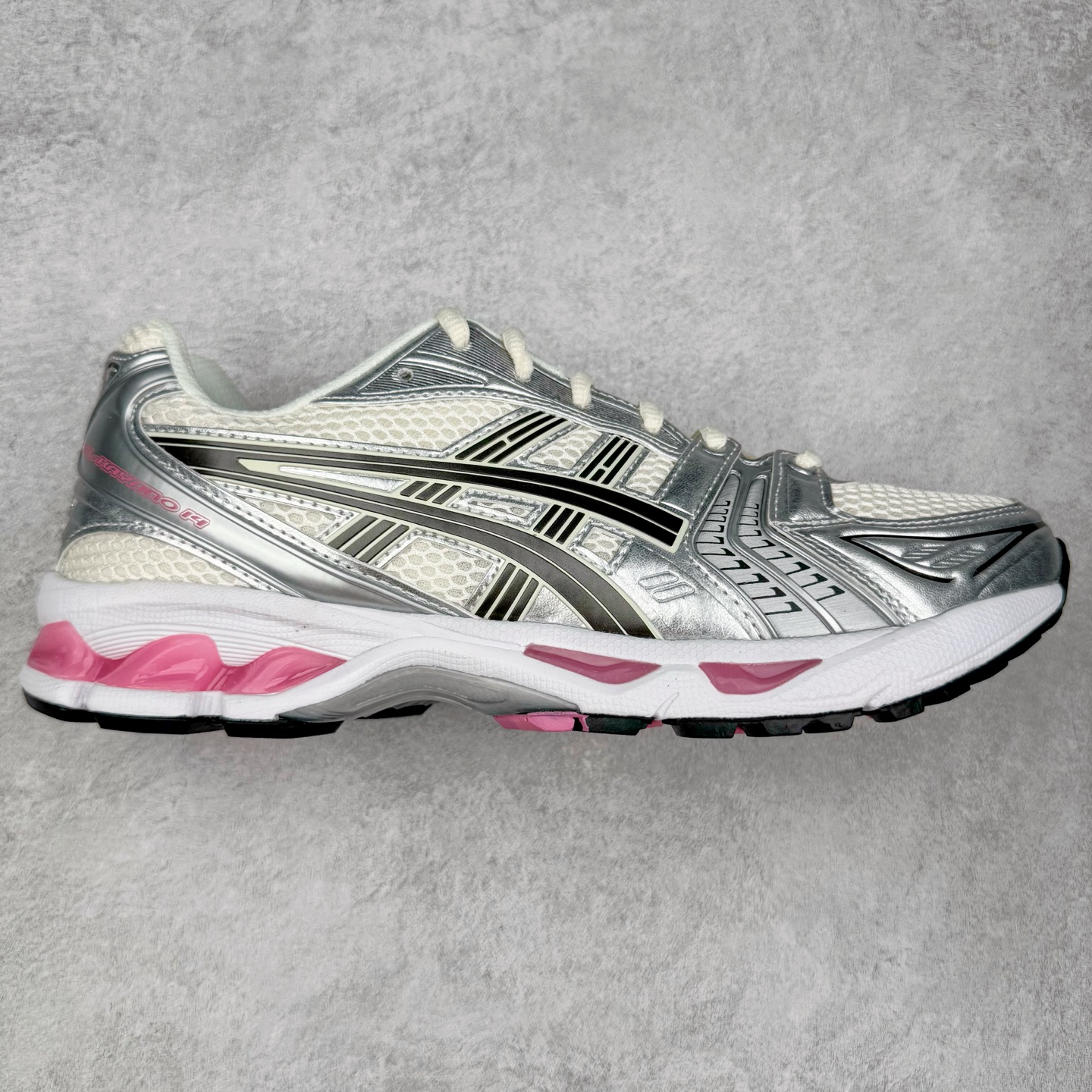＃ZC总裁 Asics Gel-Kayano K14 亚瑟士系列复古舒适织物合成革减震防滑耐磨低帮休闲跑步鞋 市场顶级版本 原装纸板楦头开发 独家私模五层组合大底 原厂定制缓震硅胶加持 原盒原配 官方四联吊牌 一比一同步原鞋工艺和用料 鞋面原厂“三明治”多层网布 区别其他同价版本 鞋垫采用原厂OrthoLite欧索莱材质 非普通海玻璃鞋垫 后跟一样采用了GEL缓震胶 整体系列设计非常的科技感 锻炼跑步的同时让你一样时尚百搭 尺码：36 37 37.5 38 39 39.5 40 40.5 41.5 42 42.5 43.5 44 44.5 45 46-选品中心