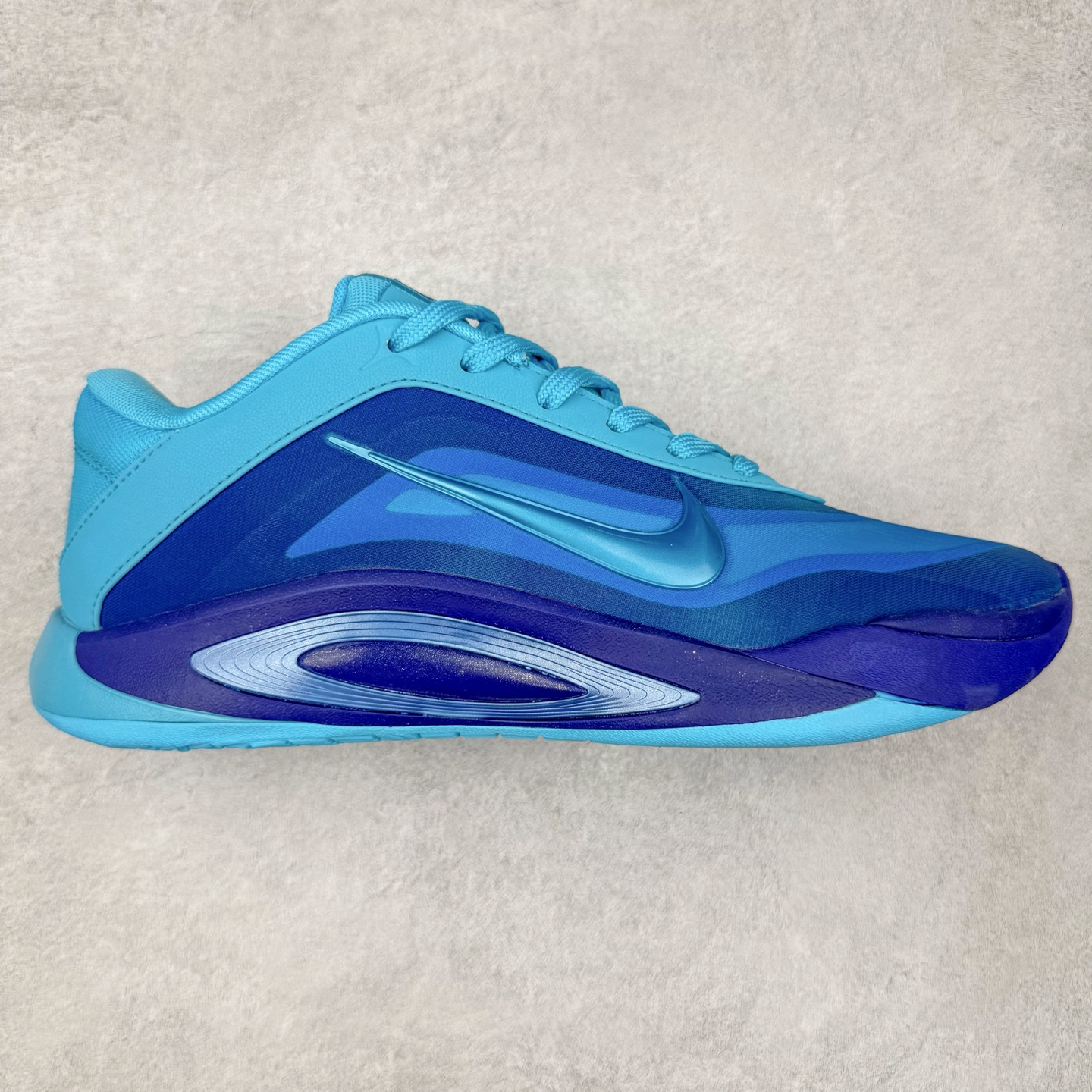 NK A\’One 阿贾威尔逊一代舒适柔软防滑耐磨 低帮 篮球鞋 男女同款 实拍调校N版已经零色差零失真 百分百还原实物色彩所见即所得 不存在货不对板色差等低级问题 选购参考实物拍摄 不混卖不参货 只用心做好货严格选品 承诺混一赔十 尺码:36 36.5 37.5 38 38.5 39 40 40.5 41 42 42.5 43 44 44.5 45-选品中心