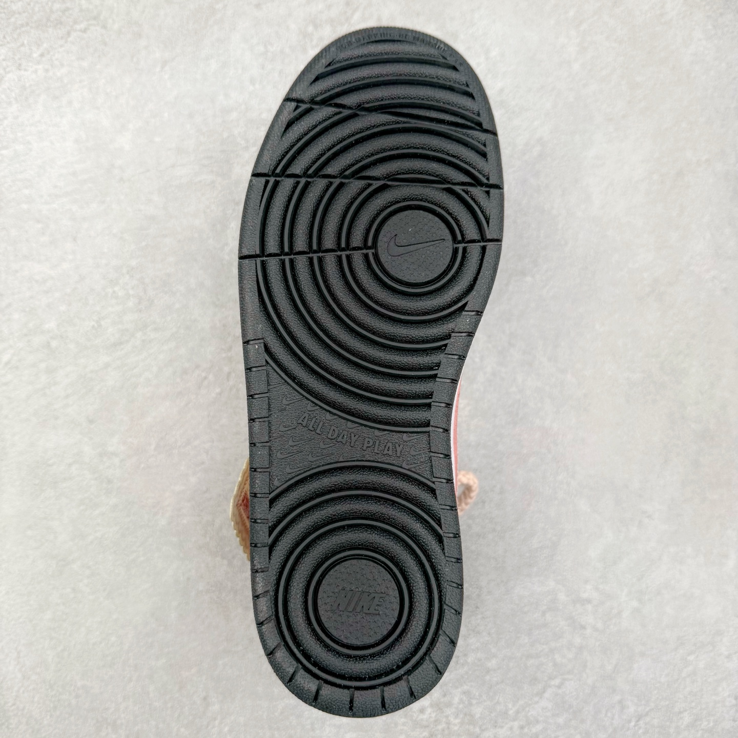 图片[9]-＃福利特价 NK Court Borough Low CB2 低帮百搭透气休闲运动板鞋 绑带解构风定制配色 原数据独家私模大底 经典耐用的设计 兼顾舒适脚感和出众风范 演绎匠心之作 结构性的支撑贴合感结合复古篮球设计 塑就场外全明星风范 尺码：36 36.5 37.5 38 38.5 39 40 40.5 41 42 42.5 43 44 44.5 45 46-选品中心