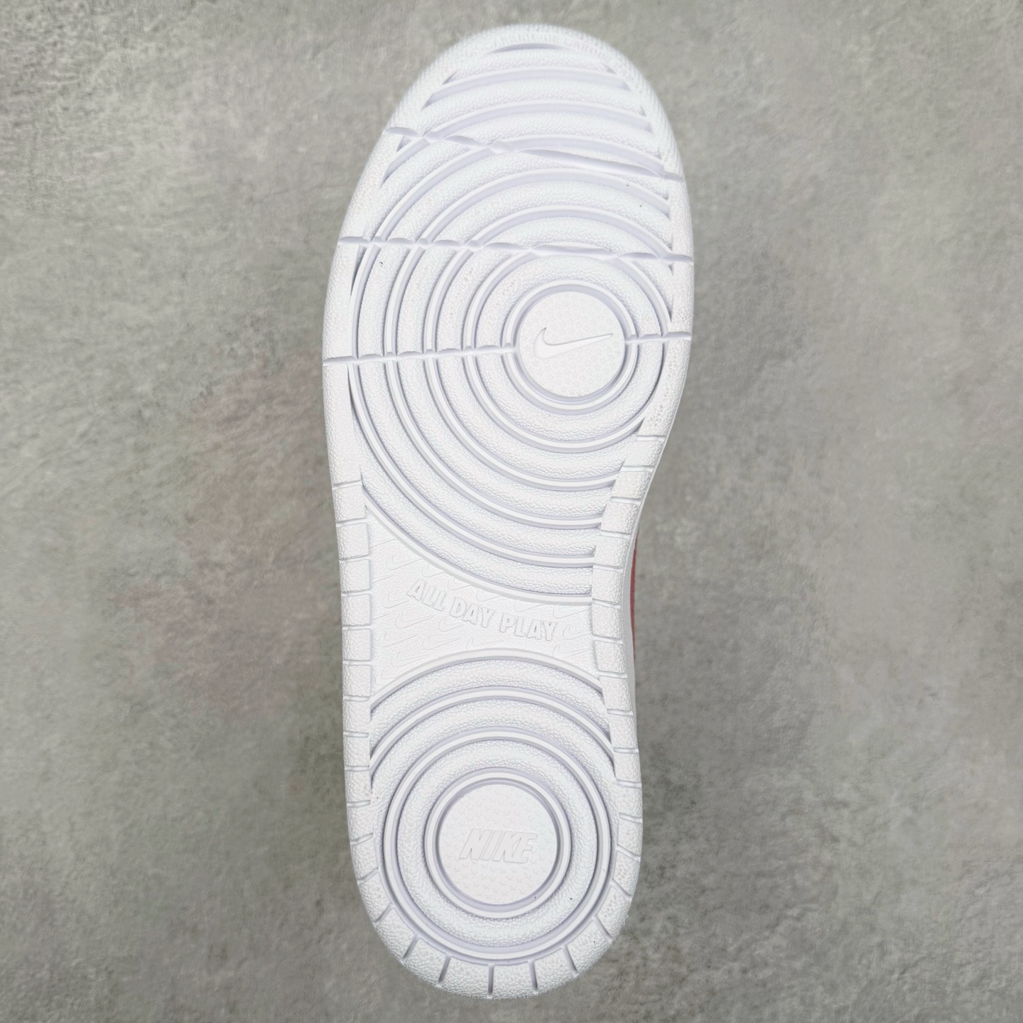 图片[9]-＃福利特价 NK Court Borough Low CB2 低帮百搭透气休闲运动板鞋 绑带解构风定制配色 原数据独家私模大底 经典耐用的设计 兼顾舒适脚感和出众风范 演绎匠心之作 结构性的支撑贴合感结合复古篮球设计 塑就场外全明星风范 尺码：36 36.5 37.5 38 38.5 39 40 40.5 41 42 42.5 43 44 44.5 45 46-选品中心