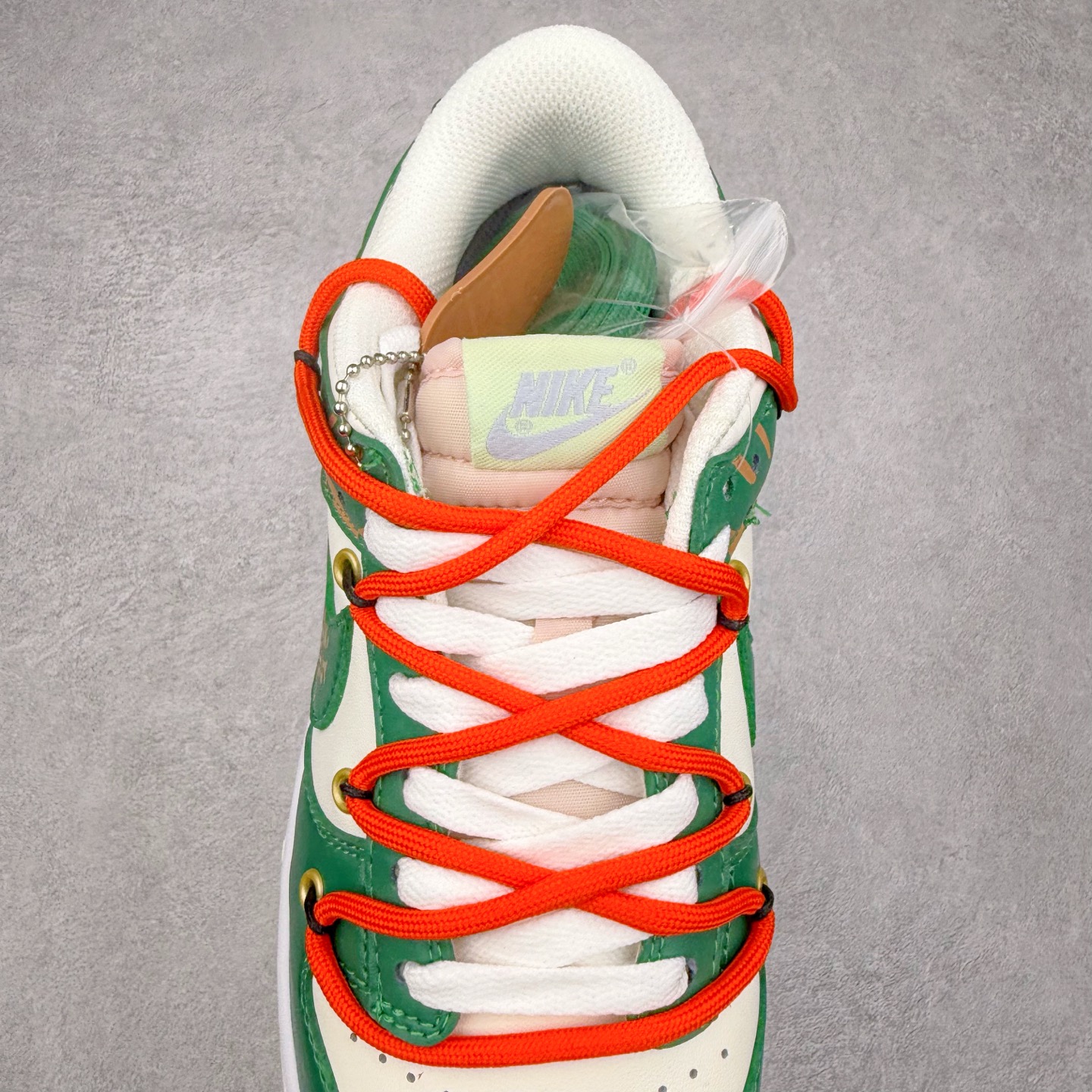 图片[5]-＃纯原福利 NK Dunk Low 定制配色 大厂出品 极力推荐 原装头层材料 独家版型蒸餾加工帶來的是更好的视觉和脚感体验大厂纯原品质出货 清洁度 电绣工艺 皮料切割干净无任何毛边 细节完美 尺码：36 36.5 37.5 38 38.5 39 40 40.5 41 42 42.5 43 44 44.5 45 46-选品中心