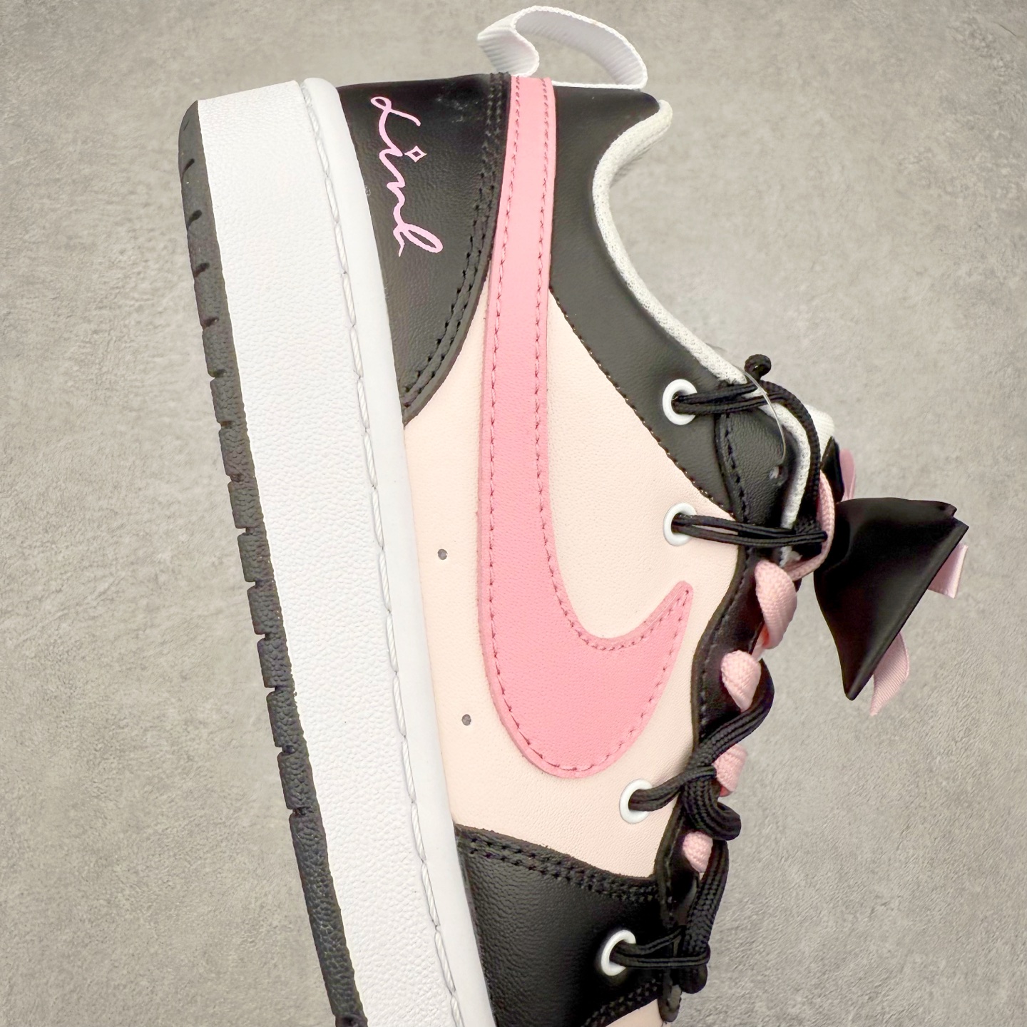 图片[6]-＃福利特价 NK Court Borough Low CB2 低帮百搭透气休闲运动板鞋 绑带解构风定制配色 原数据独家私模大底 经典耐用的设计 兼顾舒适脚感和出众风范 演绎匠心之作 结构性的支撑贴合感结合复古篮球设计 塑就场外全明星风范 尺码：36 36.5 37.5 38 38.5 39 40 40.5 41 42 42.5 43 44 44.5 45 46-选品中心