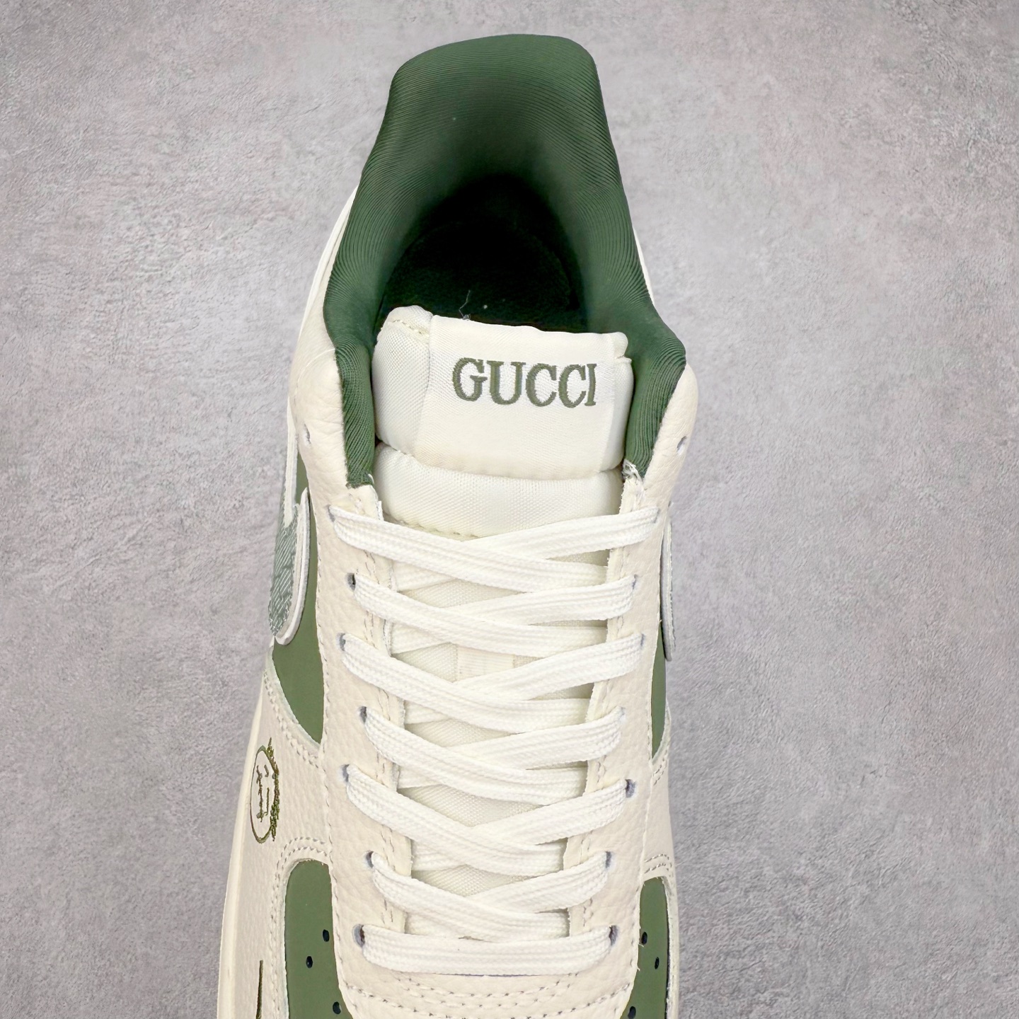 图片[5]-NK Air Force 1´07 Low 空军一号低帮百搭休闲运动板鞋 KK1988-095 柔软、弹性十足的缓震性能和出色的中底设计 横跨复古与现代的外型结合 造就出风靡全球 三十多年的Force 1 直到今天还深受青睐 实拍调校N版已经零色差零失真 百分百还原实物色彩所见即所得 不存在货不对板色差等低级问题 选购参考实物拍摄 不混卖不参货 只用心做好货严格选品 承诺混一赔十 尺码：36 36.5 37.5 38 38.5 39 40 40.5 41 42 42.5 43 44 44.5 45-选品中心