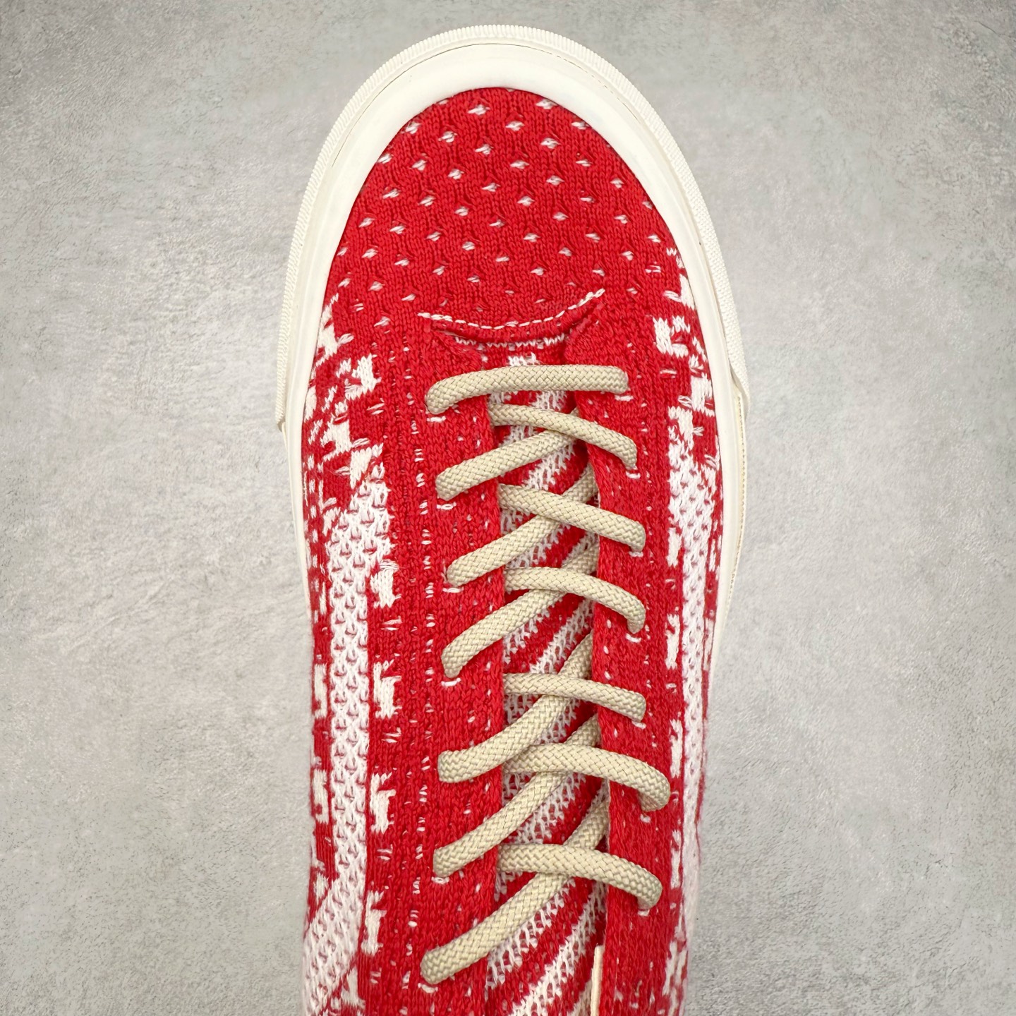 图片[4]-Vans Old Skool 36 EK 编织系列 Vans Premium 高阶支线 舒适百搭防滑耐磨休闲滑板鞋 鞋面采用编织面料工艺，舒适透气，独特新颖打破传统，复古感拉满。鞋底沿用招牌“华夫格”纹路，抓地力强，同时搭载缓震鞋垫，脚感轻盈贴合，适合日常通勤和滑板运动。 货号：VN000D8HHR0 黑色 货号：VN000D8HESW 红色 尺码：35 36 36.5 37 38 38.5 39 40 40.5 41 42 42.5 43 44-选品中心