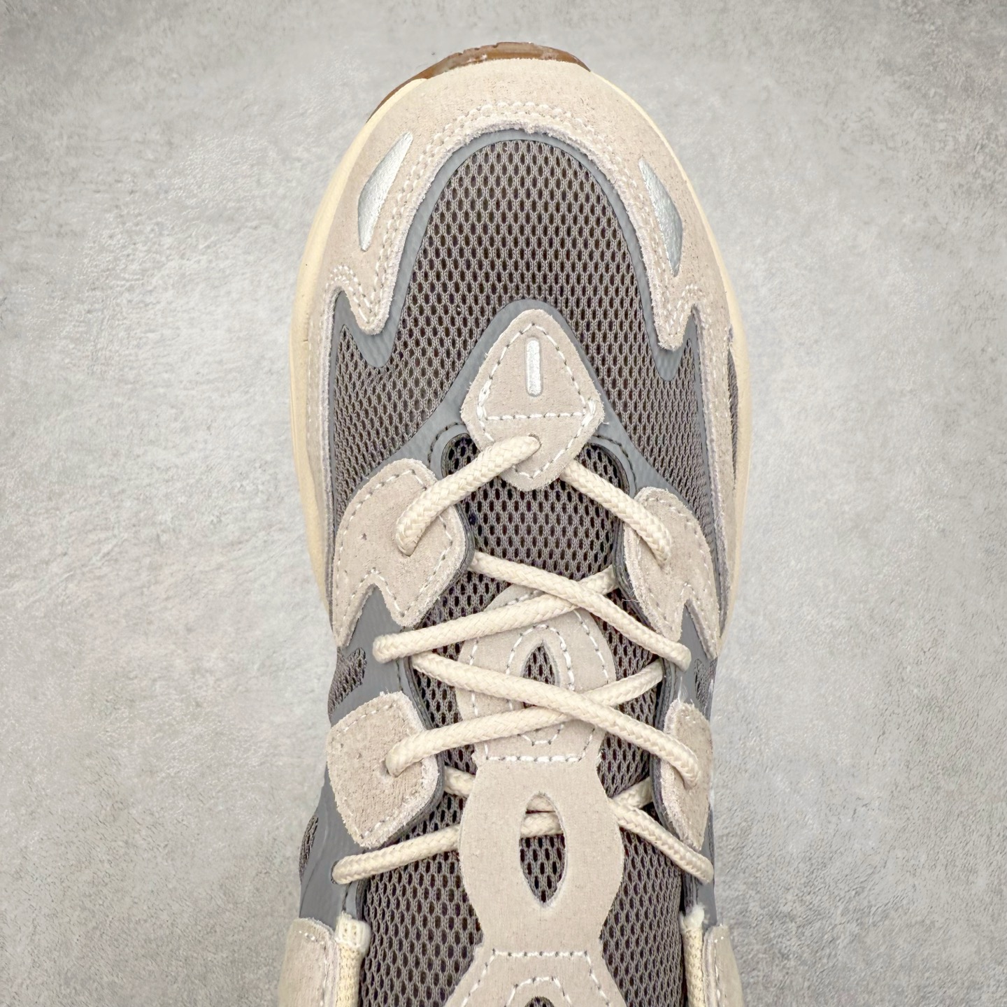 图片[4]-FILA SKIIPPER 斐乐火星2.0减震防滑网面老爹鞋 复古风重现 原鞋开版定制 正品同步鞋材 皮革拼接麂皮 搭配透气网布 主打复古潮流 白粉紫撞色设计 视觉冲击十足 超厚EVA软底设计 轻量舒适脚感 附带内增高效果 妥妥仙女款 完美上脚体验 女神必入单品 强烈推荐 尺码：35.5 36 36.5 37.5 38 38.5 39 40 40.5 41 42 42.5 43 44 44.5 45 45.5-选品中心