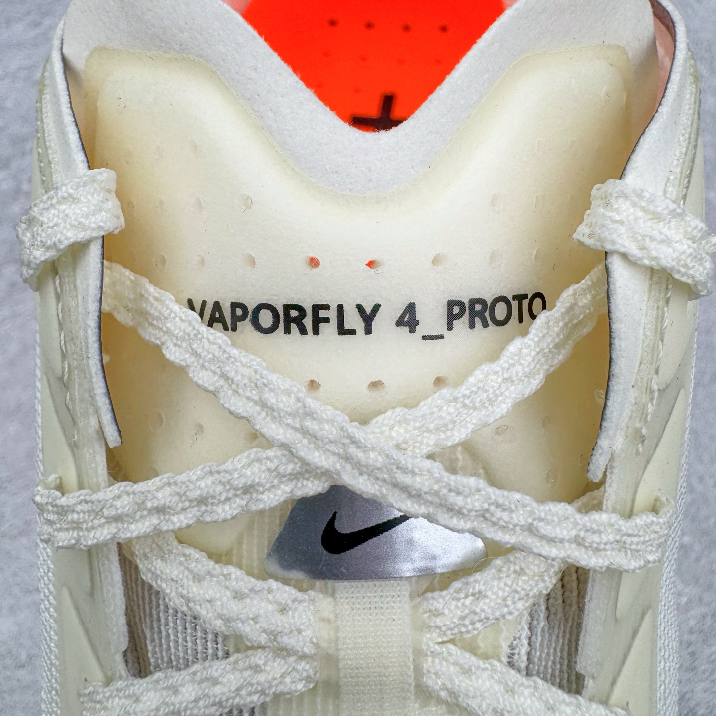 图片[15]-＃TG纯原 Jakob A. Ingebrigtsen x NK Zoom VaporFly Next 4% 舒适百搭透气回弹低帮短跑马拉松跑步鞋 HF6413-100 泰光Zp特供批次 市面唯一支持实战的跑鞋 原档案数据原厂网纱 正确高频花纹 前后掌内置Zoom Air气垫 原装MD大底 脚感完美还原 原盒原配 QC检验、钢印 俱全 原底科技 同步原版 脚感堪比Boost 采用精致醒目设计，精准诠释雅各布·因格布里格森的风格，聚焦他的核心信念：家庭与夺冠。该鞋款在前代鞋款的基础上减轻重量，但不影响性能表现。碳纤维 Flyplate 结合出众回弹的ZoomX泡绵中底，缔造比赛日佳选，令你快意难挡，疾速冲刺。这款公路竞速跑步鞋具备匠心品质，无论是日常畅跑还是马拉松，皆可轻松驾驭，是雅各布的信赖之选。尺码：36 36.5 37.5 38 38.5 39 40 40.5 41 42 42.5 43 44 44.5 45-选品中心