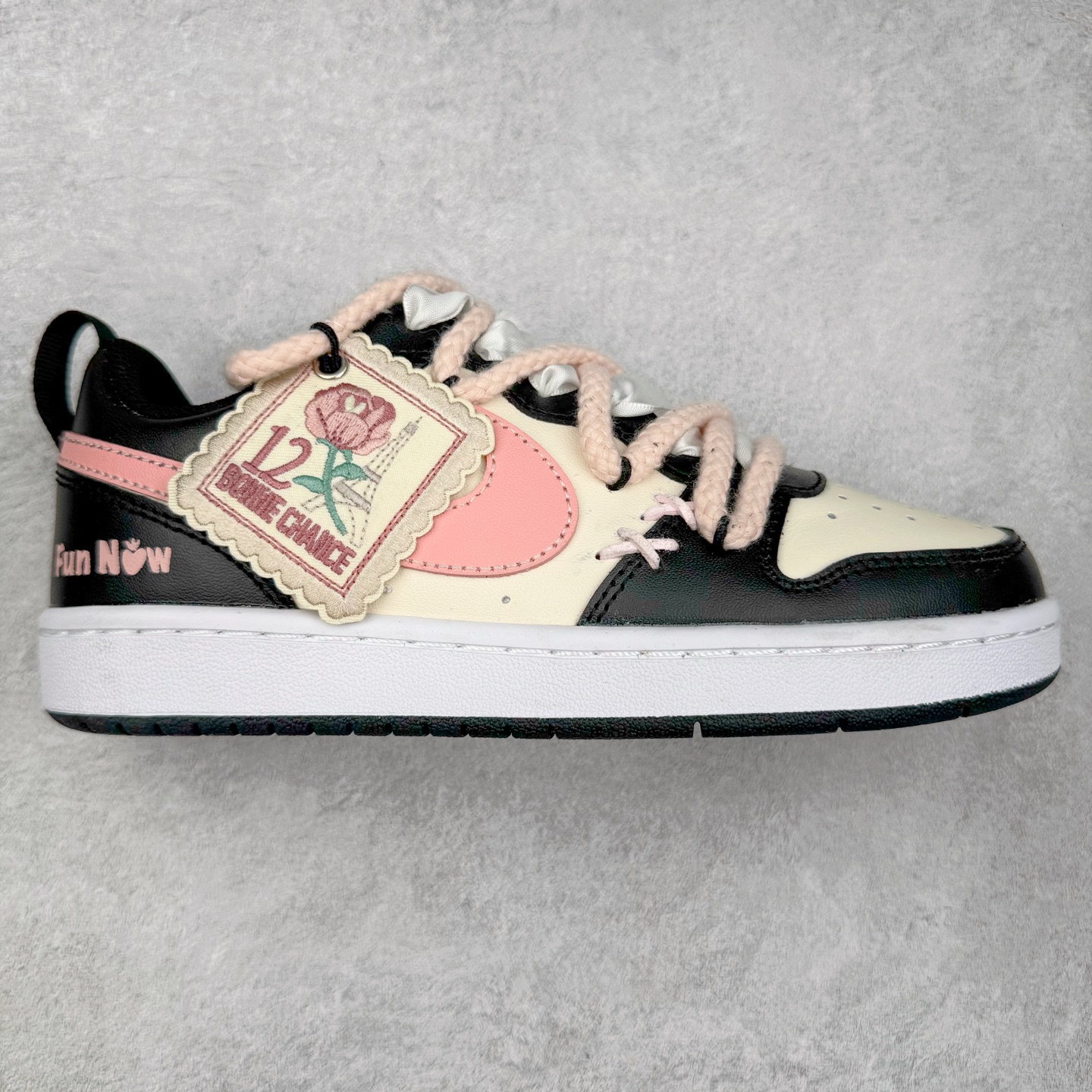 #福利特价 NK Court Borough Low CB2 低帮百搭透气休闲运动板鞋 绑带解构风定制配色 原数据独家私模大底 经典耐用的设计 兼顾舒适脚感和出众风范 演绎匠心之作 结构性的支撑贴合感结合复古篮球设计 塑就场外全明星风范 尺码:36 36.5 37.5 38 38.5 39 40 40.5 41 42 42.5 43 44 44.5 45 46-选品中心