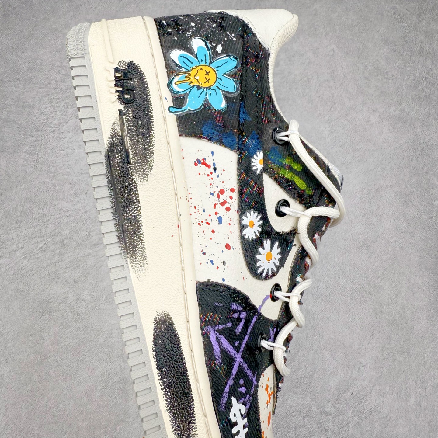 图片[6]-NK Air Force 1´07 Low 空军一号低帮百搭休闲运动板鞋 BD7007-333 柔软、弹性十足的缓震性能和出色的中底设计 横跨复古与现代的外型结合 造就出风靡全球 三十多年的Force 1 直到今天还深受青睐 实拍调校N版已经零色差零失真 百分百还原实物色彩所见即所得 不存在货不对板色差等低级问题 选购参考实物拍摄 不混卖不参货 只用心做好货严格选品 承诺混一赔十 尺码：36 36.5 37.5 38 38.5 39 40 40.5 41 42 42.5 43 44 44.5 45-选品中心