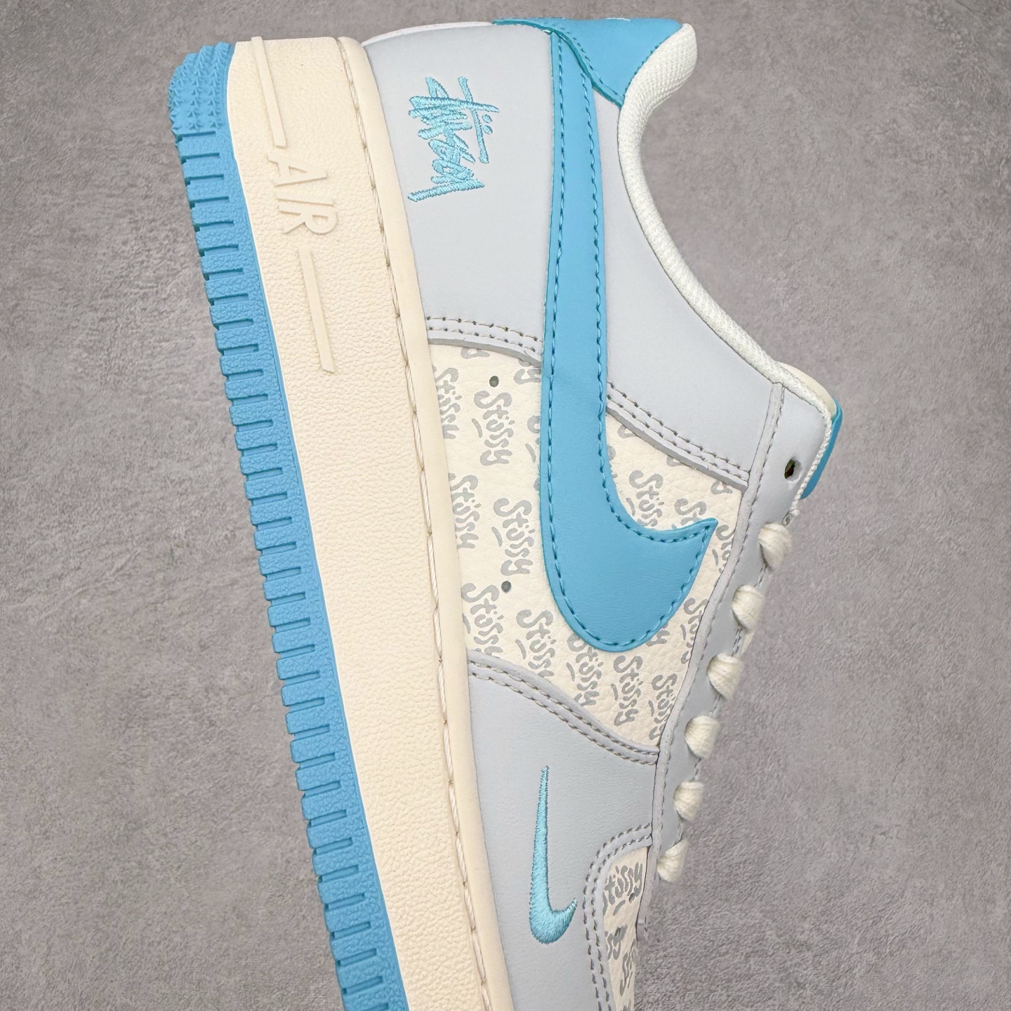 图片[6]-NK Air Force 1´07 Low 空军一号低帮百搭休闲运动板鞋 JJ2508-717 柔软、弹性十足的缓震性能和出色的中底设计 横跨复古与现代的外型结合 造就出风靡全球 三十多年的Force 1 直到今天还深受青睐 实拍调校N版已经零色差零失真 百分百还原实物色彩所见即所得 不存在货不对板色差等低级问题 选购参考实物拍摄 不混卖不参货 只用心做好货严格选品 承诺混一赔十 尺码：36 36.5 37.5 38 38.5 39 40 40.5 41 42 42.5 43 44 44.5 45-选品中心