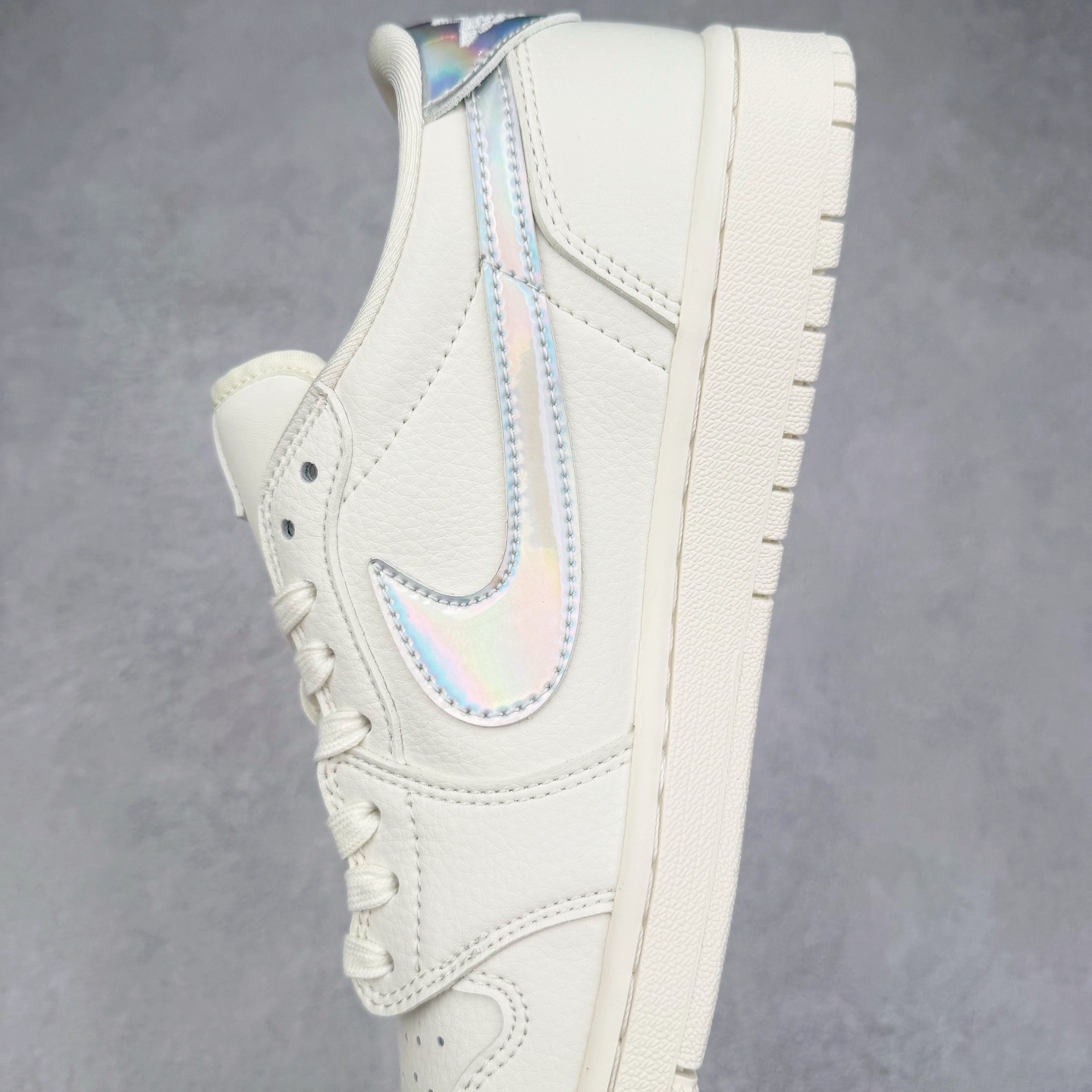 图片[7]-＃福利特价 TS x Air Jordan AJ1 Low 倒钩低帮联名定制配色 原厂内置气垫魔块 A模大底 头层小牛皮 鞋舌AJ原厂专用牛津布+AJ专用反口珍珠布+原厂无杂质高弹内里海棉+特殊封边弹力鞋带 尺码：36 36.5 37.5 38 38.5 39 40 40.5 41 42 42.5 43 44 44.5 45 46 47.5-选品中心