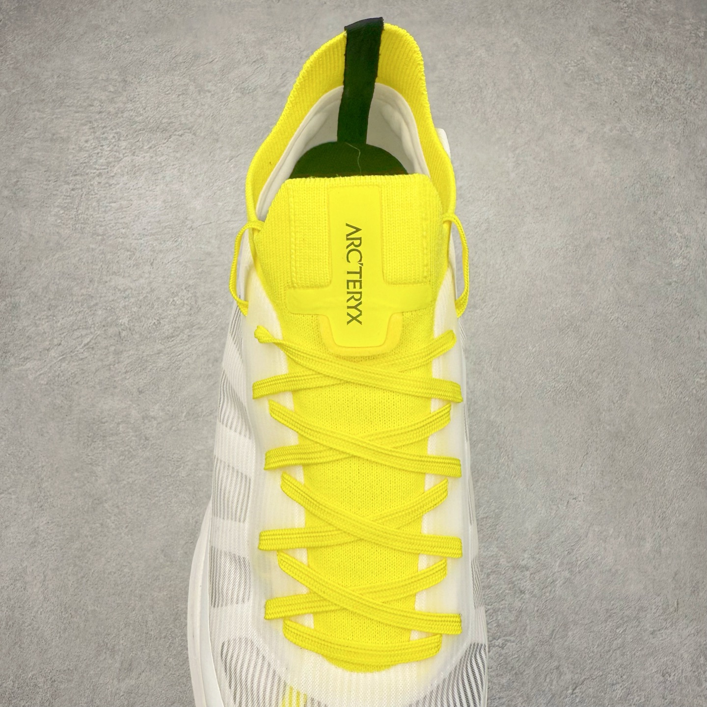 图片[5]-＃HP Arcteryx Norvan SL 3 始祖鸟时尚舒适防滑透气轻便低帮跑步鞋 Arcteryx中文名始祖鸟 加拿大户外服饰品牌 1989年创立于加拿大温哥华 始祖鸟来自加拿大海岸山脉 植根高山的专业户外品牌 始终秉承对精湛设计和工艺孜孜以求的准则 从1989年创立至今 Arcteryx始终不断在产品设计与做工上不惜工本 以满足始祖鸟的标准 品质、设计以及精简的理念造就了其良好的性能 并能满足严苛环境下的使用需求 尺码：40 41 42 43 44 45-选品中心