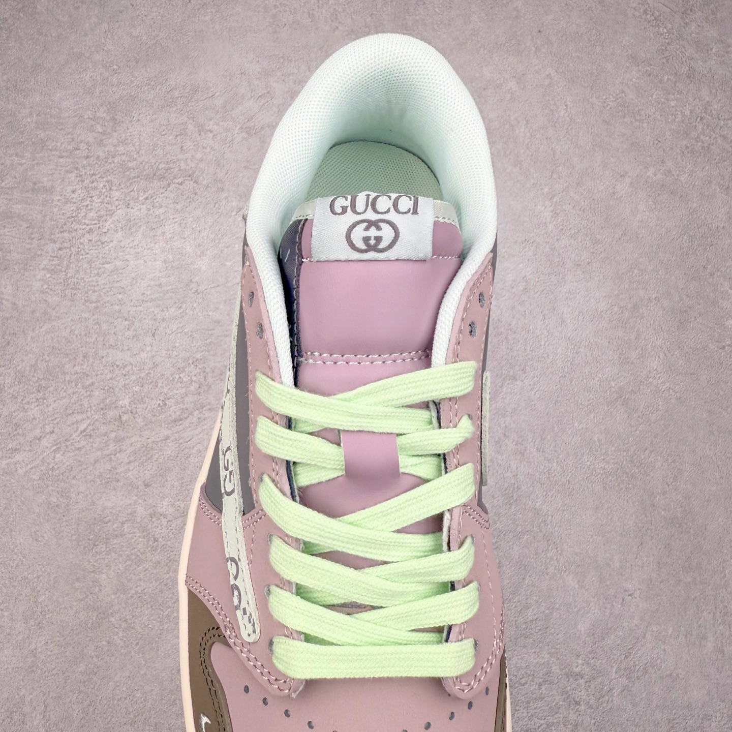 图片[5]-TS x Air Jordan AJ1 Low 倒钩低帮联名定制配色 XD0798-305 原厂内置气垫魔块 A模大底 头层小牛皮 鞋舌AJ原厂专用牛津布+AJ专用反口珍珠布+原厂无杂质高弹内里海棉+特殊封边弹力鞋带 实拍调校N版已经零色差零失真 百分百还原实物色彩所见即所得 不存在货不对板色差等低级问题 选购参考实物拍摄 不混卖不参货 只用心做好货严格选品 承诺混一赔十 尺码：36 36.5 37.5 38 38.5 39 40 40.5 41 42 42.5 43 44 44.5 45-选品中心