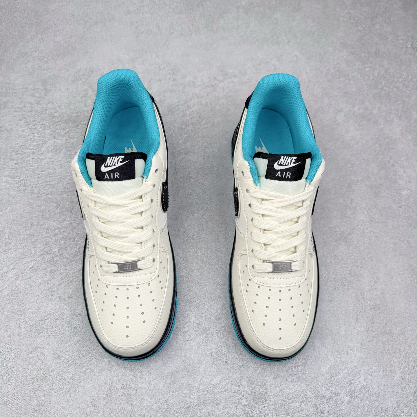 图片[2]-NK Air Force 1´07 Low 空军一号低帮百搭休闲运动板鞋 QW5836-003 柔软、弹性十足的缓震性能和出色的中底设计 横跨复古与现代的外型结合 造就出风靡全球 三十多年的Force 1 直到今天还深受青睐 实拍调校N版已经零色差零失真 百分百还原实物色彩所见即所得 不存在货不对板色差等低级问题 选购参考实物拍摄 不混卖不参货 只用心做好货严格选品 承诺混一赔十 尺码：36 36.5 37.5 38 38.5 39 40 40.5 41 42 42.5 43 44 44.5 45-选品中心