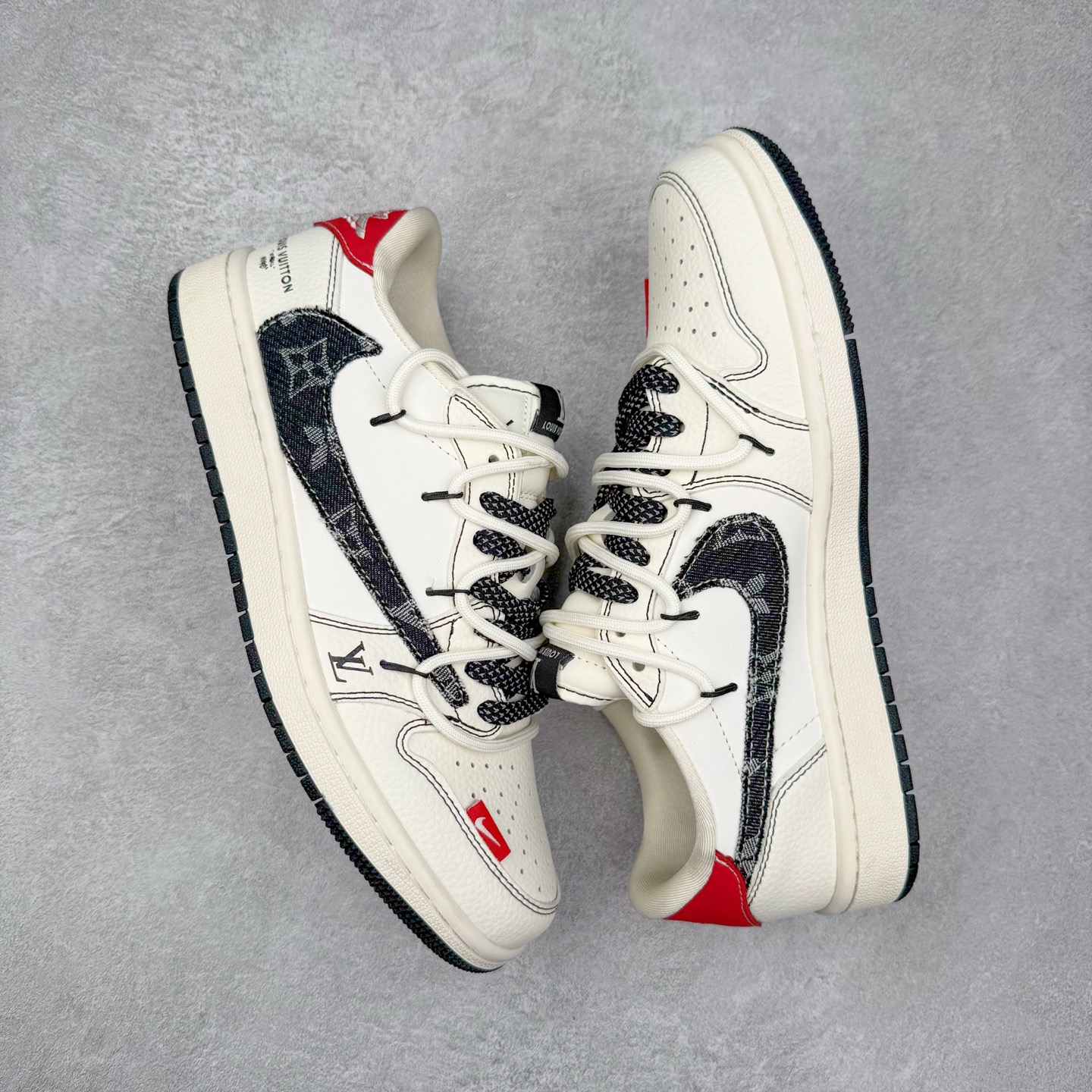 图片[3]-TS x Air Jordan AJ1 Low 倒钩低帮联名定制配色 DM6868-108 原厂内置气垫魔块 A模大底 头层小牛皮 鞋舌AJ原厂专用牛津布+AJ专用反口珍珠布+原厂无杂质高弹内里海棉+特殊封边弹力鞋带 实拍调校N版已经零色差零失真 百分百还原实物色彩所见即所得 不存在货不对板色差等低级问题 选购参考实物拍摄 不混卖不参货 只用心做好货严格选品 承诺混一赔十 尺码：36 36.5 37.5 38 38.5 39 40 40.5 41 42 42.5 43 44 44.5 45-选品中心