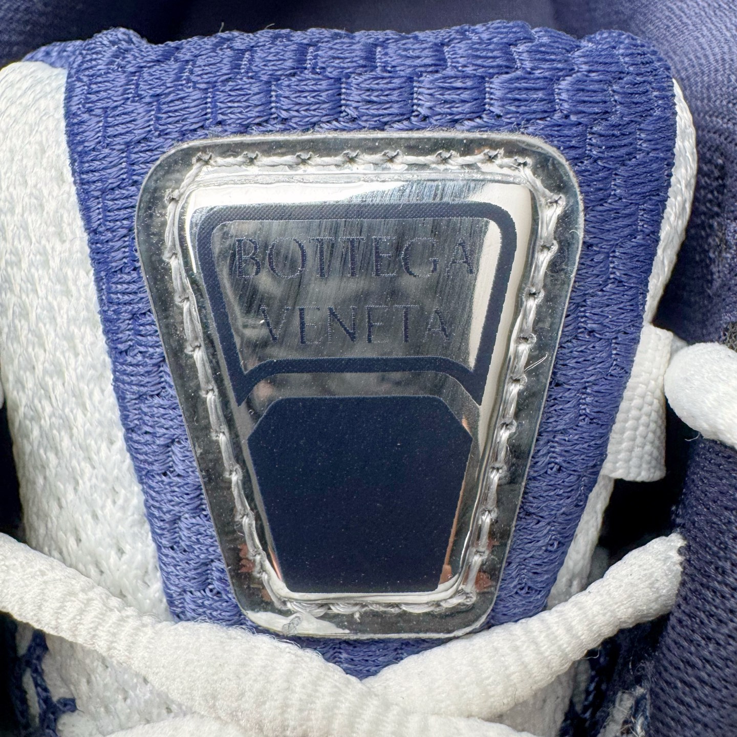 图片[14]-＃纯原 BOTTEGA VENETA Orbit Runner BV葆蝶家时尚休闲王一博同款老爹鞋运动鞋 原版开发 一比一打造 相似度百分之99以上 市场一梯队级别品质 区别市场任何标文顶级品质版本 采用轻质科技网布面料 搭配几何图案设计橡胶外底 王炸系列 高版本 认准套包工艺 实际增高很多哦 还是一样显腿细非常nice 耐玩耐造 对标对版 套包鞋工艺 认准高版本 大底选用拼色TPU大底 配置原版包装 尺码：35 36 37 38 39 40 41 42 43 44 45-选品中心