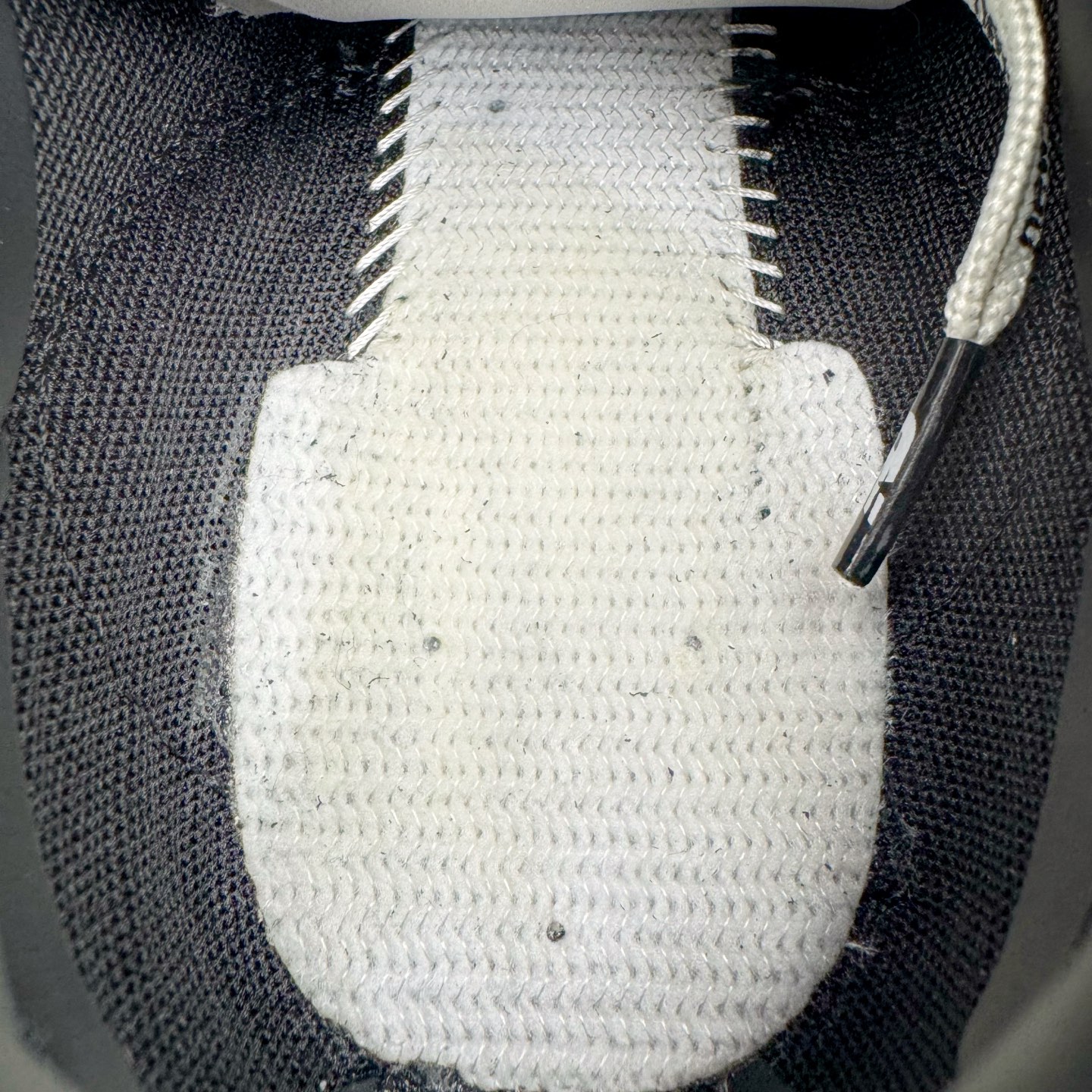 图片[11]-＃M纯原 New Balance U471AE NB新百伦织物牛剖层革春夏薄底鞋防滑耐磨平衡轻便低帮生活休闲鞋 原档数据独立私模大底 唯一正确三层组合大底 特高弹切片加持 百分百还原原鞋脚感 NB市场最强产物 防伪原标全套原楦原纸板原厂数据开发 全鞋电脑针车加持 原厂网布 原装进口头层翻毛皮料正确绒感卡色 正确中底拉帮中底网布细节 匠心打造 耗时两个月开发完成 工艺极其复杂难度可想而知 高端零售专供产物 尺码：36 37 37.5 38 38.5 39.5 40 40.5 41.5 42 42.5 43 44 44.5 45 45.5 46.5 47-选品中心