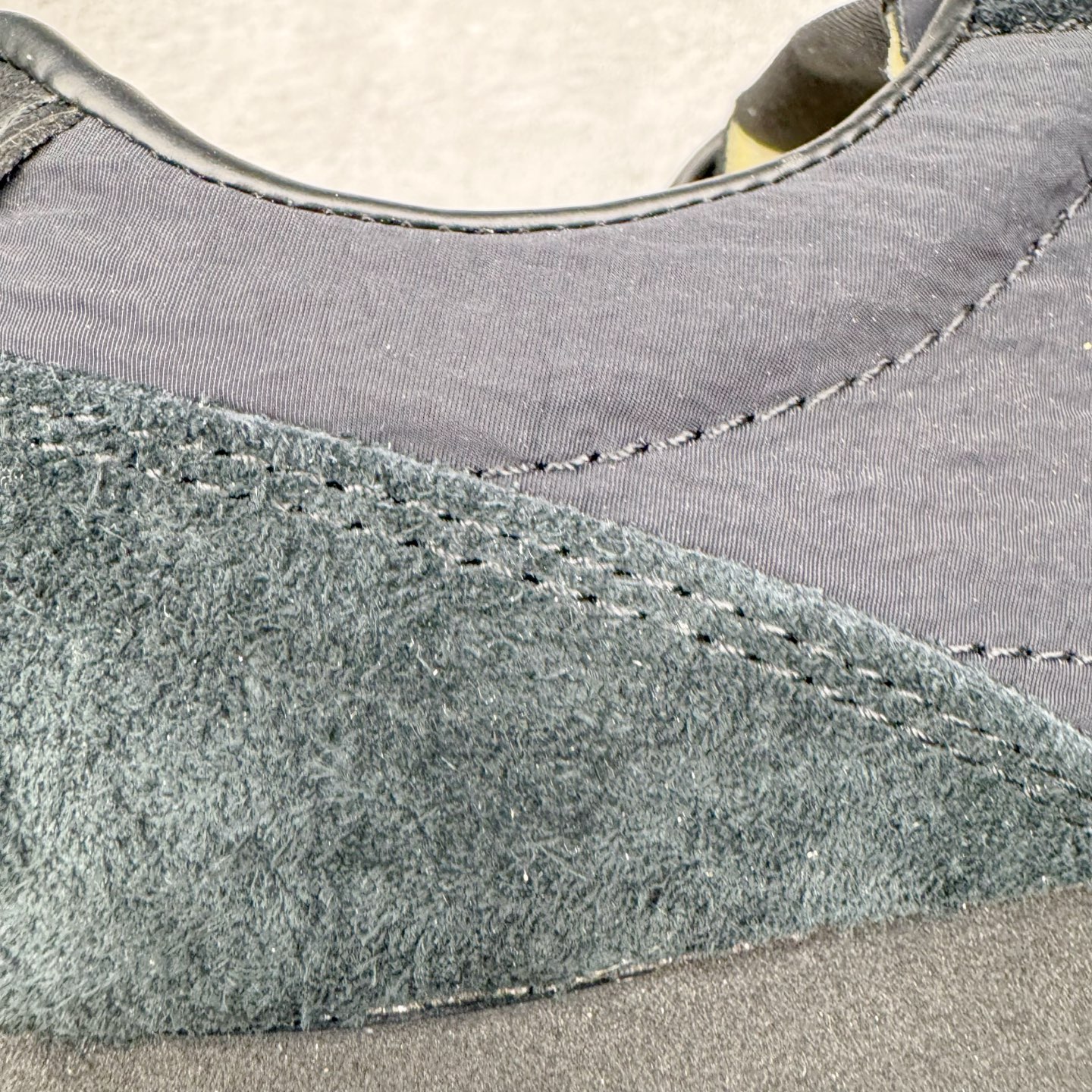 图片[18]-＃M纯原 New Balance U471AE NB新百伦织物牛剖层革春夏薄底鞋防滑耐磨平衡轻便低帮生活休闲鞋 原档数据独立私模大底 唯一正确三层组合大底 特高弹切片加持 百分百还原原鞋脚感 NB市场最强产物 防伪原标全套原楦原纸板原厂数据开发 全鞋电脑针车加持 原厂网布 原装进口头层翻毛皮料正确绒感卡色 正确中底拉帮中底网布细节 匠心打造 耗时两个月开发完成 工艺极其复杂难度可想而知 高端零售专供产物 尺码：36 37 37.5 38 38.5 39.5 40 40.5 41.5 42 42.5 43 44 44.5 45 45.5 46.5 47-选品中心