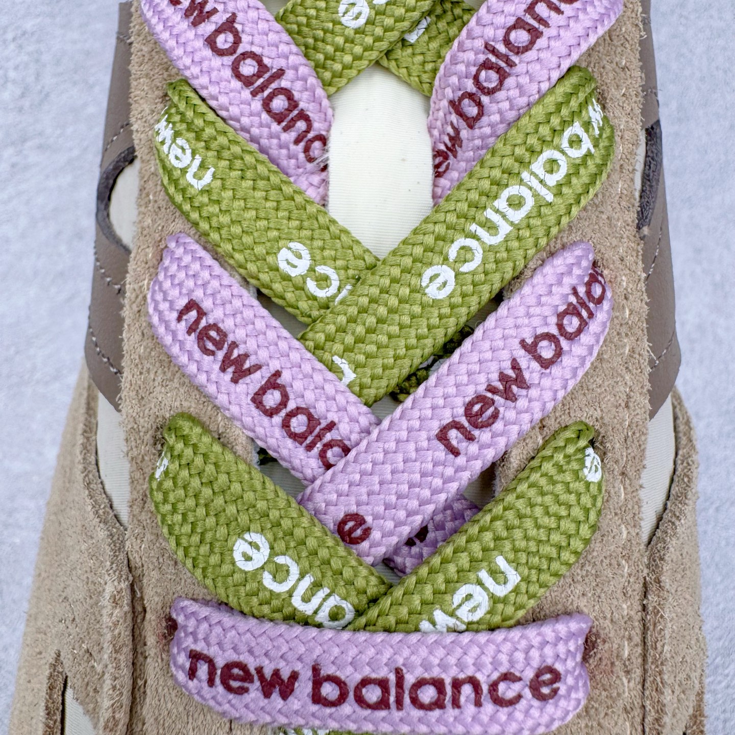 图片[14]-＃M纯原 New Balance U471AI NB新百伦织物牛剖层革春夏薄底鞋防滑耐磨平衡轻便低帮生活休闲鞋 原档数据独立私模大底 唯一正确三层组合大底 特高弹切片加持 百分百还原原鞋脚感 NB市场最强产物 防伪原标全套原楦原纸板原厂数据开发 全鞋电脑针车加持 原厂网布 原装进口头层翻毛皮料正确绒感卡色 正确中底拉帮中底网布细节 匠心打造 耗时两个月开发完成 工艺极其复杂难度可想而知 高端零售专供产物 尺码：36 37 37.5 38 38.5 39.5 40 40.5 41.5 42 42.5 43 44 44.5 45 45.5 46.5 47-选品中心