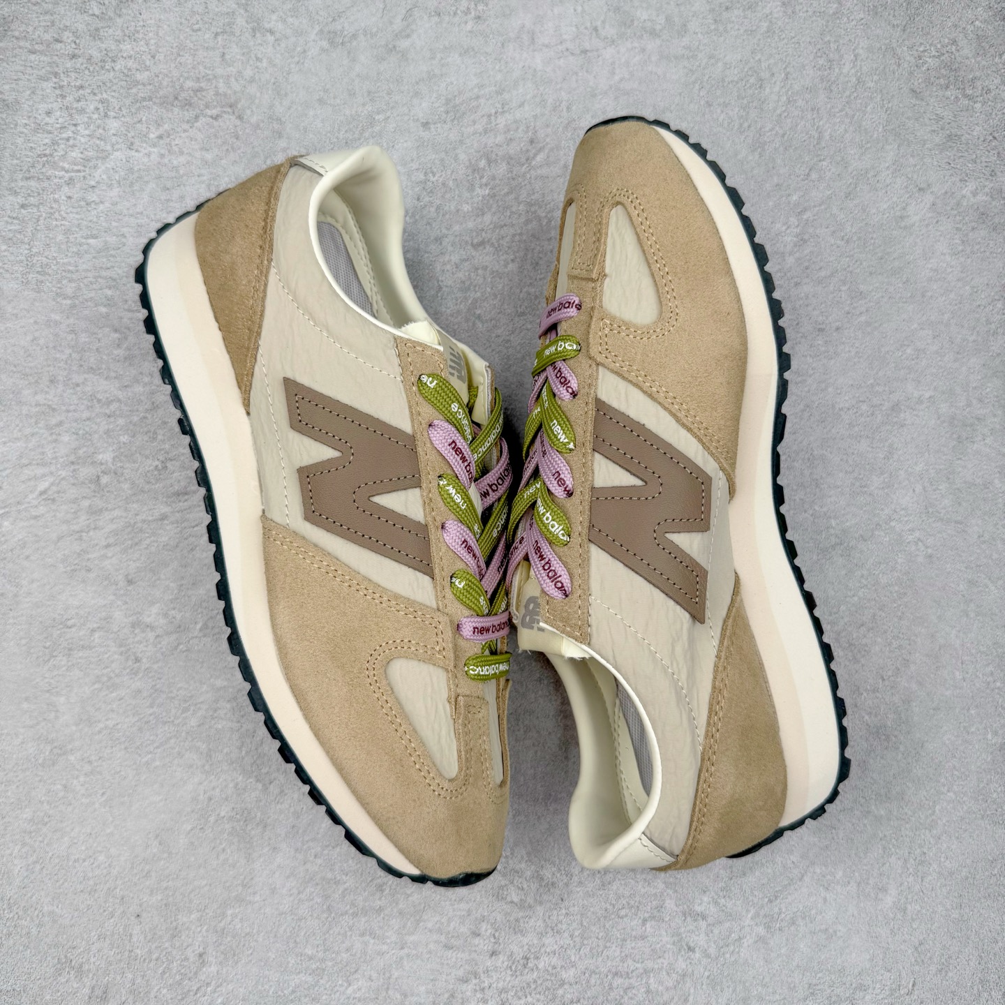 图片[3]-＃M纯原 New Balance U471AI NB新百伦织物牛剖层革春夏薄底鞋防滑耐磨平衡轻便低帮生活休闲鞋 原档数据独立私模大底 唯一正确三层组合大底 特高弹切片加持 百分百还原原鞋脚感 NB市场最强产物 防伪原标全套原楦原纸板原厂数据开发 全鞋电脑针车加持 原厂网布 原装进口头层翻毛皮料正确绒感卡色 正确中底拉帮中底网布细节 匠心打造 耗时两个月开发完成 工艺极其复杂难度可想而知 高端零售专供产物 尺码：36 37 37.5 38 38.5 39.5 40 40.5 41.5 42 42.5 43 44 44.5 45 45.5 46.5 47-选品中心