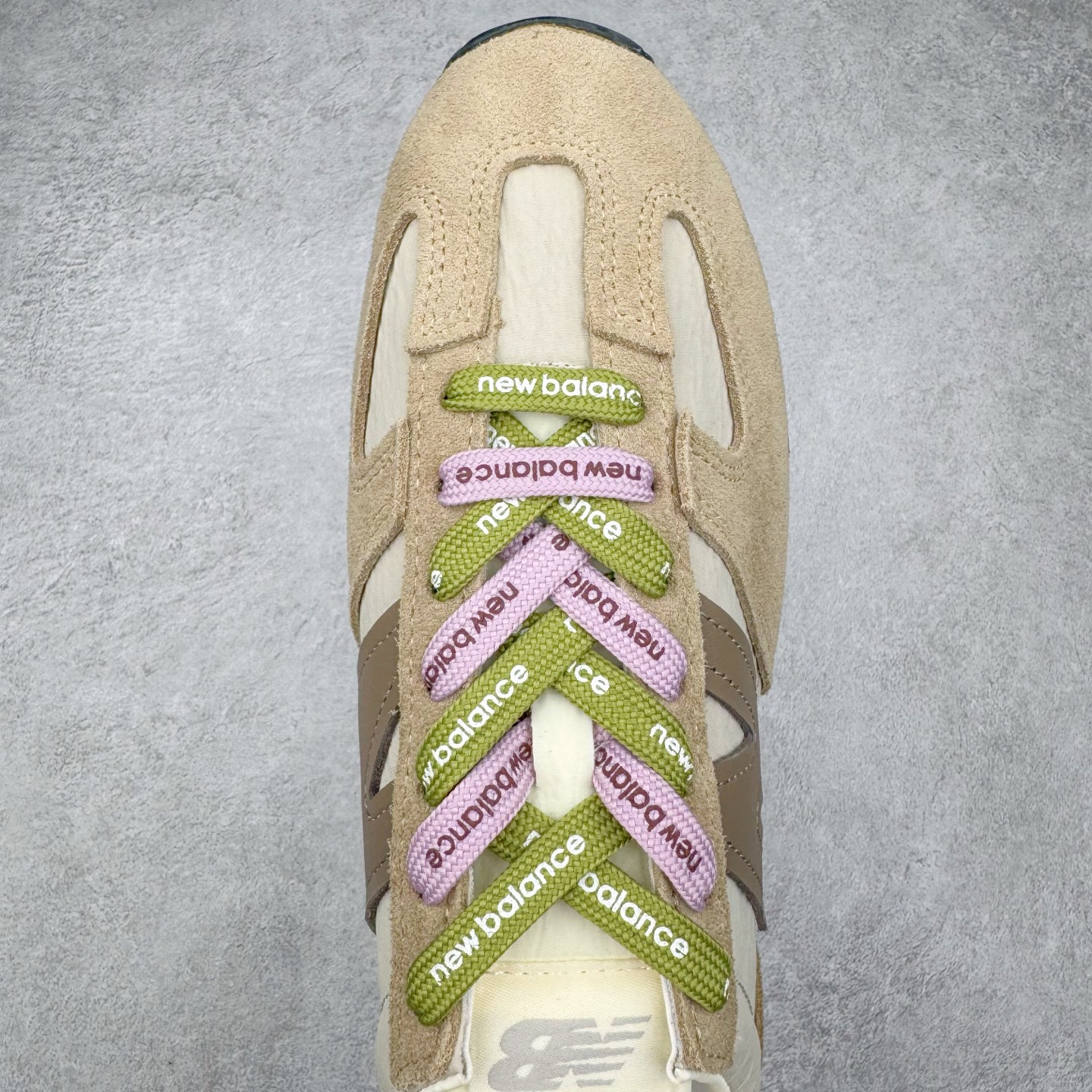 图片[4]-＃M纯原 New Balance U471AI NB新百伦织物牛剖层革春夏薄底鞋防滑耐磨平衡轻便低帮生活休闲鞋 原档数据独立私模大底 唯一正确三层组合大底 特高弹切片加持 百分百还原原鞋脚感 NB市场最强产物 防伪原标全套原楦原纸板原厂数据开发 全鞋电脑针车加持 原厂网布 原装进口头层翻毛皮料正确绒感卡色 正确中底拉帮中底网布细节 匠心打造 耗时两个月开发完成 工艺极其复杂难度可想而知 高端零售专供产物 尺码：36 37 37.5 38 38.5 39.5 40 40.5 41.5 42 42.5 43 44 44.5 45 45.5 46.5 47-选品中心