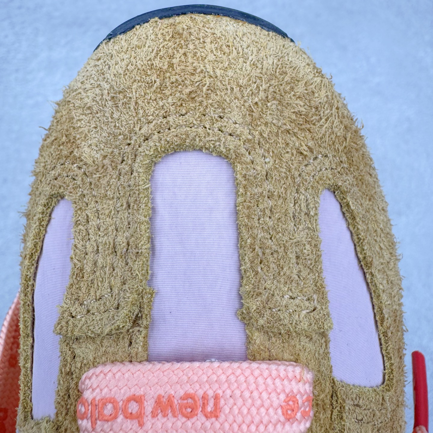 图片[15]-＃M纯原 New Balance U471AC NB新百伦织物牛剖层革春夏薄底鞋防滑耐磨平衡轻便低帮生活休闲鞋 原档数据独立私模大底 唯一正确三层组合大底 特高弹切片加持 百分百还原原鞋脚感 NB市场最强产物 防伪原标全套原楦原纸板原厂数据开发 全鞋电脑针车加持 原厂网布 原装进口头层翻毛皮料正确绒感卡色 正确中底拉帮中底网布细节 匠心打造 耗时两个月开发完成 工艺极其复杂难度可想而知 高端零售专供产物 尺码：36 37 37.5 38 38.5 39.5 40 40.5 41.5 42 42.5 43 44 44.5 45 45.5 46.5 47-选品中心