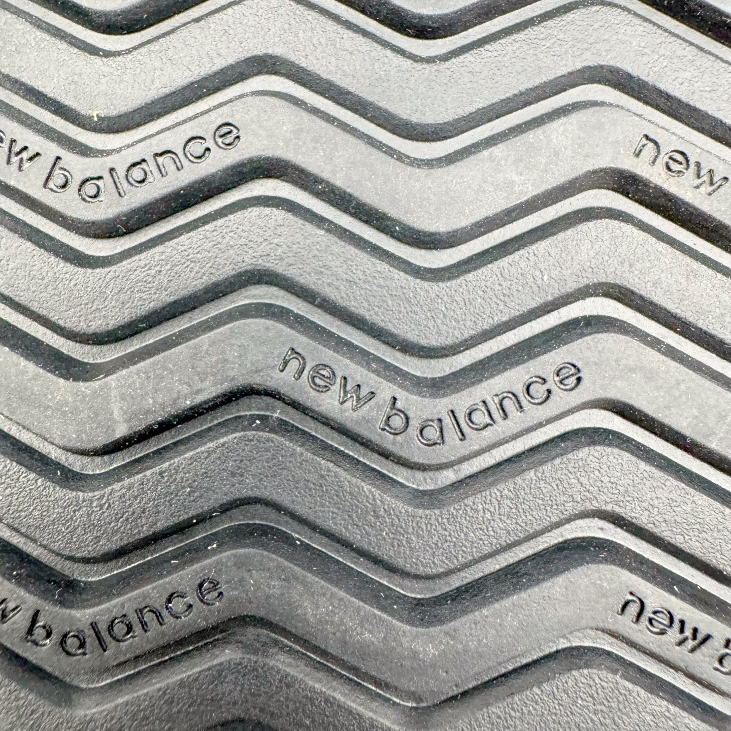 图片[21]-＃M纯原 New Balance U471AC NB新百伦织物牛剖层革春夏薄底鞋防滑耐磨平衡轻便低帮生活休闲鞋 原档数据独立私模大底 唯一正确三层组合大底 特高弹切片加持 百分百还原原鞋脚感 NB市场最强产物 防伪原标全套原楦原纸板原厂数据开发 全鞋电脑针车加持 原厂网布 原装进口头层翻毛皮料正确绒感卡色 正确中底拉帮中底网布细节 匠心打造 耗时两个月开发完成 工艺极其复杂难度可想而知 高端零售专供产物 尺码：36 37 37.5 38 38.5 39.5 40 40.5 41.5 42 42.5 43 44 44.5 45 45.5 46.5 47-选品中心