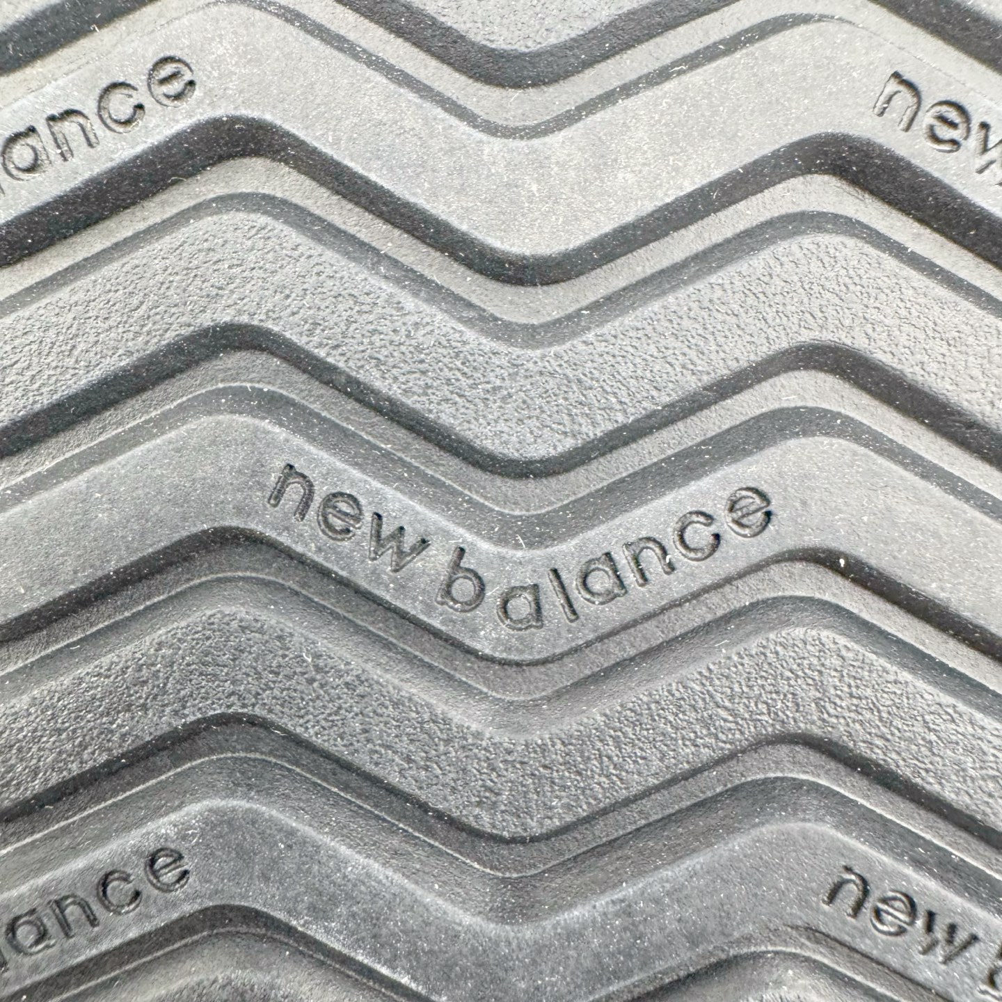 图片[20]-＃M纯原 New Balance U471AJ NB新百伦织物牛剖层革春夏薄底鞋防滑耐磨平衡轻便低帮生活休闲鞋 原档数据独立私模大底 唯一正确三层组合大底 特高弹切片加持 百分百还原原鞋脚感 NB市场最强产物 防伪原标全套原楦原纸板原厂数据开发 全鞋电脑针车加持 原厂网布 原装进口头层翻毛皮料正确绒感卡色 正确中底拉帮中底网布细节 匠心打造 耗时两个月开发完成 工艺极其复杂难度可想而知 高端零售专供产物 尺码：36 37 37.5 38 38.5 39.5 40 40.5 41.5 42 42.5 43 44 44.5 45 45.5 46.5 47-选品中心