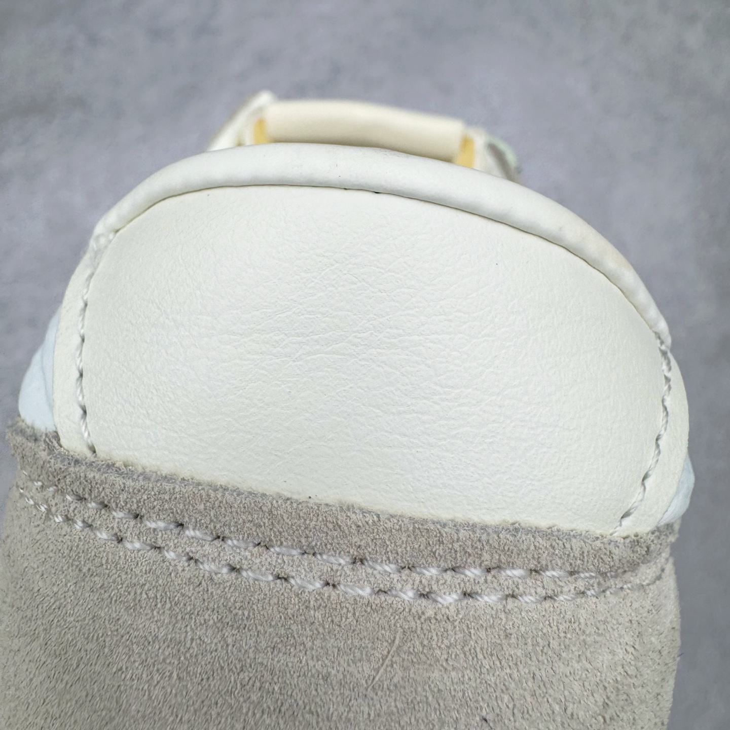 图片[16]-＃M纯原 New Balance U471AJ NB新百伦织物牛剖层革春夏薄底鞋防滑耐磨平衡轻便低帮生活休闲鞋 原档数据独立私模大底 唯一正确三层组合大底 特高弹切片加持 百分百还原原鞋脚感 NB市场最强产物 防伪原标全套原楦原纸板原厂数据开发 全鞋电脑针车加持 原厂网布 原装进口头层翻毛皮料正确绒感卡色 正确中底拉帮中底网布细节 匠心打造 耗时两个月开发完成 工艺极其复杂难度可想而知 高端零售专供产物 尺码：36 37 37.5 38 38.5 39.5 40 40.5 41.5 42 42.5 43 44 44.5 45 45.5 46.5 47-选品中心