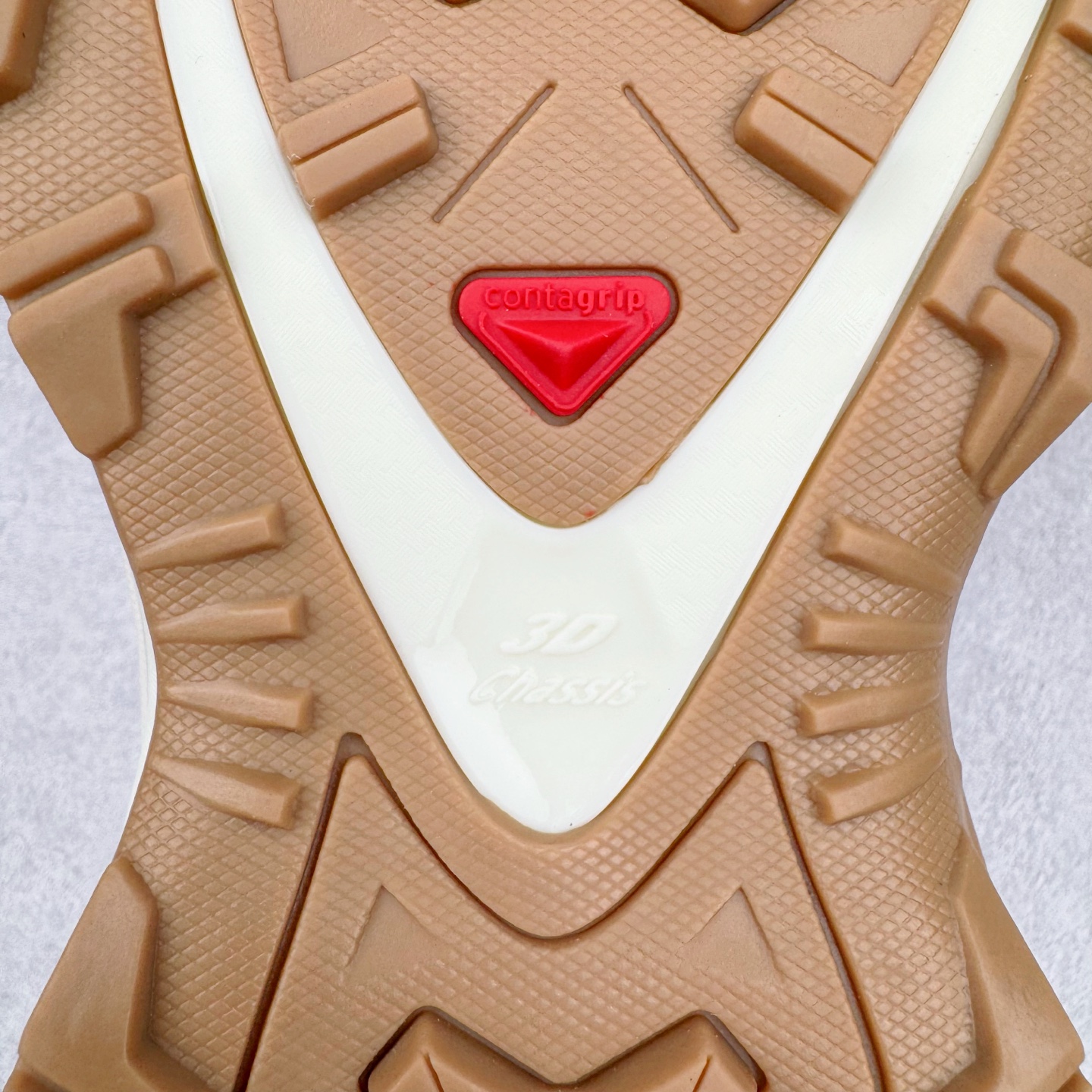 图片[20]-＃HP纯原 SALOMON XA Pro 3D AMPHIB 萨洛蒙潮流越野机能户外功能鞋 虎扑平台特供订单 耗时半年巨作 全套原纸板楦头开发 原厂特供网布配套加持 确保原汁原味 完美呈现版型 原档数据独家私模五层组合大底 男女鞋同步官方开发至46.5 原装Ortholite轻量化鞋垫 中底布带钢印编号 原厂TPU锁扣 进口港宝加持 后跟自然饱满 还原公司包裹性 鞋面采用SENSIFT贴合技术 全方位贴合包裹脚型 鞋跟部鞋底牵引设计 提供强大的抓地性能 更适应野外崎岖不平的道路 其3D ADVANCED CHASSIS底盘 材料轻量大化 钉齿设计更具稳定性 防护性 鞋底易磨损区运用CONTAGRIP高耐磨材料 应对城市硬质路面长距离跑考验 尺码：36 36.5 37.5 38 38.5 39 40 40.5 41 42 42.5 43 44 44.5 45 46 46.5-选品中心