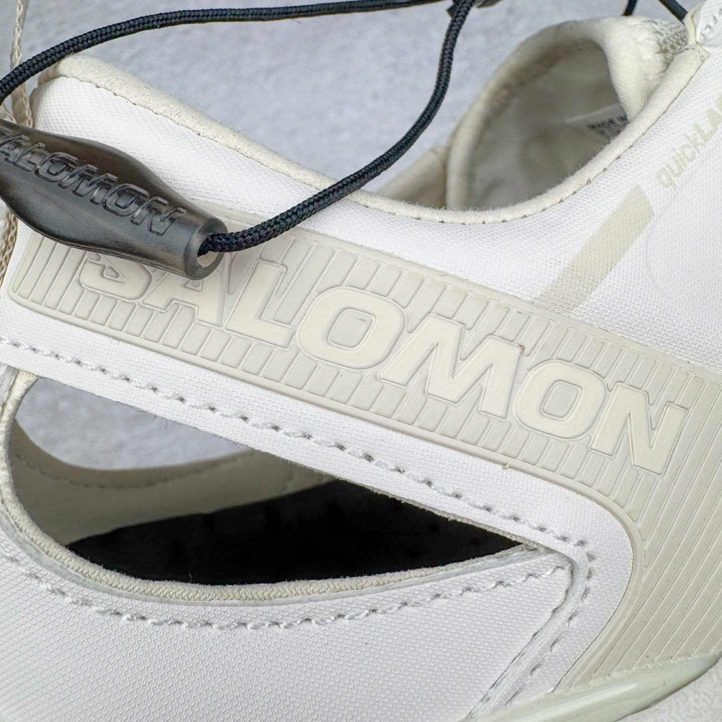 图片[19]-＃HP纯原 SALOMON XA Pro 3D AMPHIB 萨洛蒙潮流越野机能户外功能鞋 虎扑平台特供订单 耗时半年巨作 全套原纸板楦头开发 原厂特供网布配套加持 确保原汁原味 完美呈现版型 原档数据独家私模五层组合大底 男女鞋同步官方开发至46.5 原装Ortholite轻量化鞋垫 中底布带钢印编号 原厂TPU锁扣 进口港宝加持 后跟自然饱满 还原公司包裹性 鞋面采用SENSIFT贴合技术 全方位贴合包裹脚型 鞋跟部鞋底牵引设计 提供强大的抓地性能 更适应野外崎岖不平的道路 其3D ADVANCED CHASSIS底盘 材料轻量大化 钉齿设计更具稳定性 防护性 鞋底易磨损区运用CONTAGRIP高耐磨材料 应对城市硬质路面长距离跑考验 尺码：36 36.5 37.5 38 38.5 39 40 40.5 41 42 42.5 43 44 44.5 45 46 46.5-选品中心