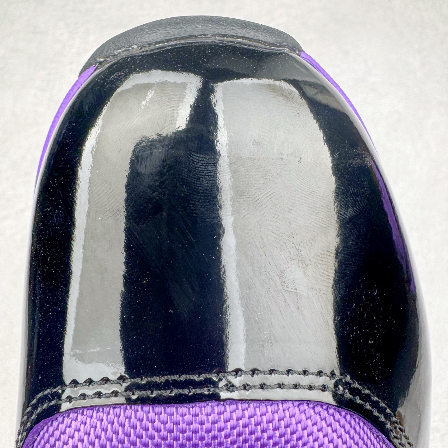 图片[14]-＃NC版 Air Jordan AJ11 Retro 黑紫 CT8012-500 原楦原档案数据开模打造 原厂中底拉帮钢印 原厂漆皮 防冻不开裂 头层皮料 原装鞋撑 水晶大底正确色度色泽 原楦原数据刺绣 原厂车缝走线及对位 毫厘不差 飞人logo采用原数据电脑刺绣 原装正品碳纤维真实碳板 增强抗扭 原内标 原盒标 正确官方原盒 原厂防氧化水晶外底 原厂配套厂全掌solo气垫 尺码：40 40.5 41 42 42.5 43 44 44.5 45 46 47.5-选品中心