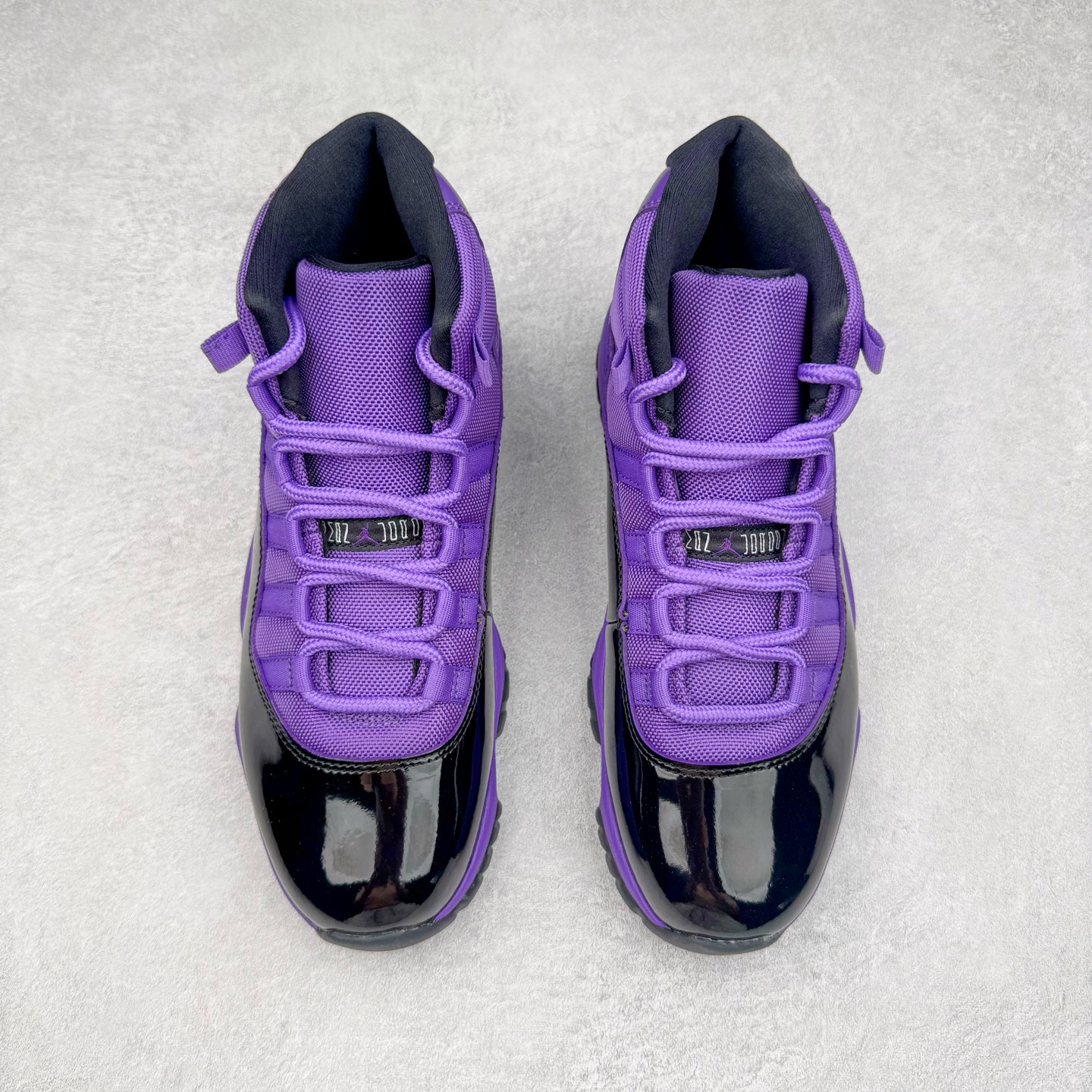 图片[2]-＃NC版 Air Jordan AJ11 Retro 黑紫 CT8012-500 原楦原档案数据开模打造 原厂中底拉帮钢印 原厂漆皮 防冻不开裂 头层皮料 原装鞋撑 水晶大底正确色度色泽 原楦原数据刺绣 原厂车缝走线及对位 毫厘不差 飞人logo采用原数据电脑刺绣 原装正品碳纤维真实碳板 增强抗扭 原内标 原盒标 正确官方原盒 原厂防氧化水晶外底 原厂配套厂全掌solo气垫 尺码：40 40.5 41 42 42.5 43 44 44.5 45 46 47.5-选品中心