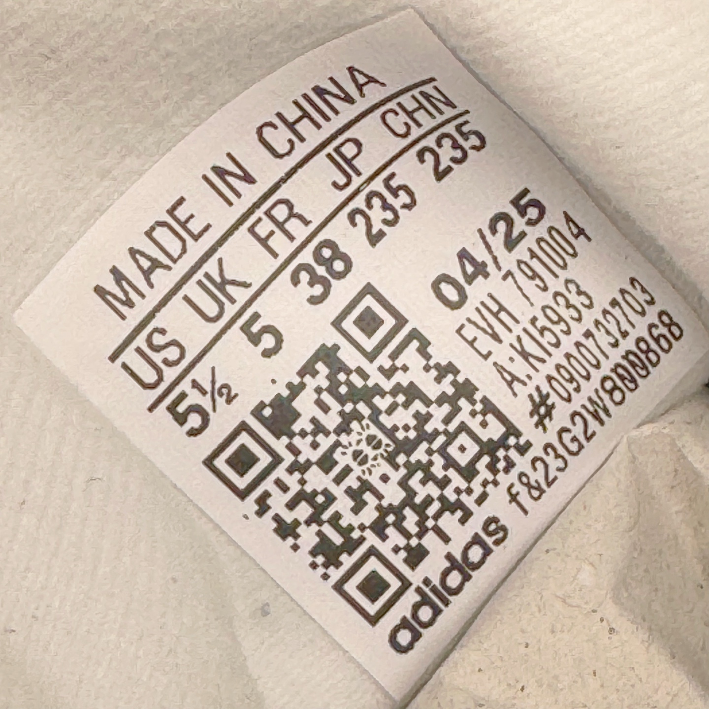 图片[12]-＃C版纯原 AD Originals Handball SPZL 手球运动员系列百搭休闲运动板鞋 KI5933 这款来自阿迪达斯的这款HANDBALL SPZL前身是一双手球运动鞋，这一次拿来复刻，所以鞋面的主要色彩选用了黑色， 鞋面外侧除了Spezial字母之外还有三叶草标志。Handball SPZL作为复古手球训练鞋与作为室内足球鞋的Samba有着异曲同工之处，但是质感更为出众的鞋身以及丰富的配色选择比起Samba来讲可以说是更胜一筹了！尺码：36 36⅔ 37⅓ 38 38⅔ 39⅓ 40 40⅔ 41⅓ 42 42⅔ 43⅓ 44 45-选品中心