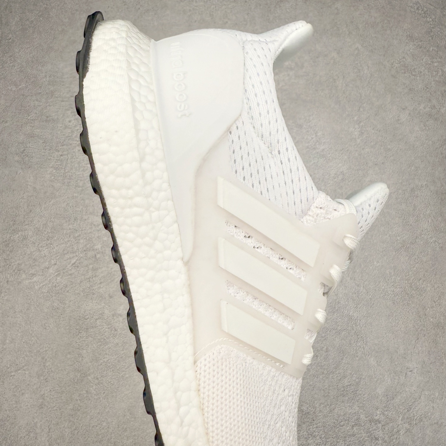 图片[6]-AD Ultra Boost UB1.0 初代系列低帮袜套式针织透气缓震休闲运动慢跑鞋 HQ4202 超强Boost缓震 搭配马牌橡胶大底 满足日常出行跑步健身需求 Primeknit鞋面材料采用羊毛沙线 舒适柔软 爆米花颗粒饱满 弹性十足 鞋底前后10mm的标准高度差 使两头上翘的弧形鞋底结构更加完美 尺码：36 36.5 37 38 38.5 39 40 40.5 41 42 42.5 43 44 44.5 45 46-选品中心