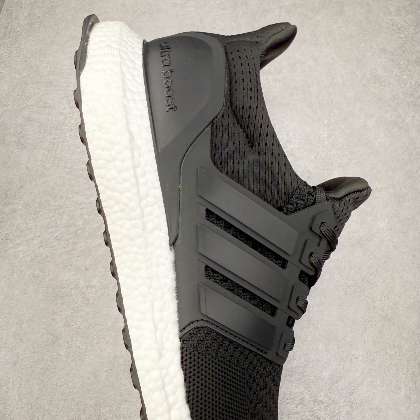 图片[6]-AD Ultra Boost UB1.0 初代系列低帮袜套式针织透气缓震休闲运动慢跑鞋 HQ4201 超强Boost缓震 搭配马牌橡胶大底 满足日常出行跑步健身需求 Primeknit鞋面材料采用羊毛沙线 舒适柔软 爆米花颗粒饱满 弹性十足 鞋底前后10mm的标准高度差 使两头上翘的弧形鞋底结构更加完美 尺码：36 36.5 37 38 38.5 39 40 40.5 41 42 42.5 43 44 44.5 45 46-选品中心