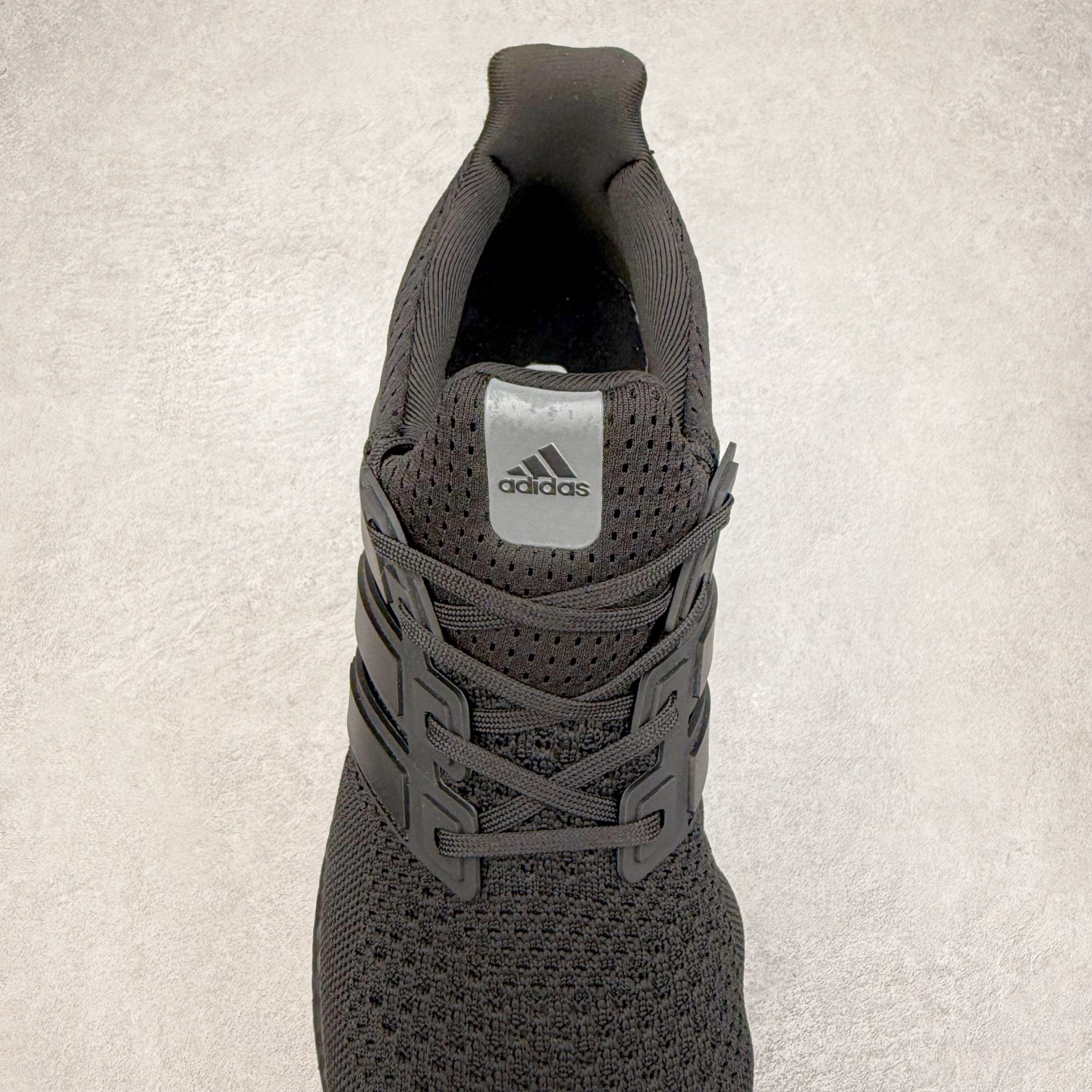 图片[5]-AD Ultra Boost UB1.0 初代系列低帮袜套式针织透气缓震休闲运动慢跑鞋 HQ4199 超强Boost缓震 搭配马牌橡胶大底 满足日常出行跑步健身需求 Primeknit鞋面材料采用羊毛沙线 舒适柔软 爆米花颗粒饱满 弹性十足 鞋底前后10mm的标准高度差 使两头上翘的弧形鞋底结构更加完美 尺码：36 36.5 37 38 38.5 39 40 40.5 41 42 42.5 43 44 44.5 45 46-选品中心