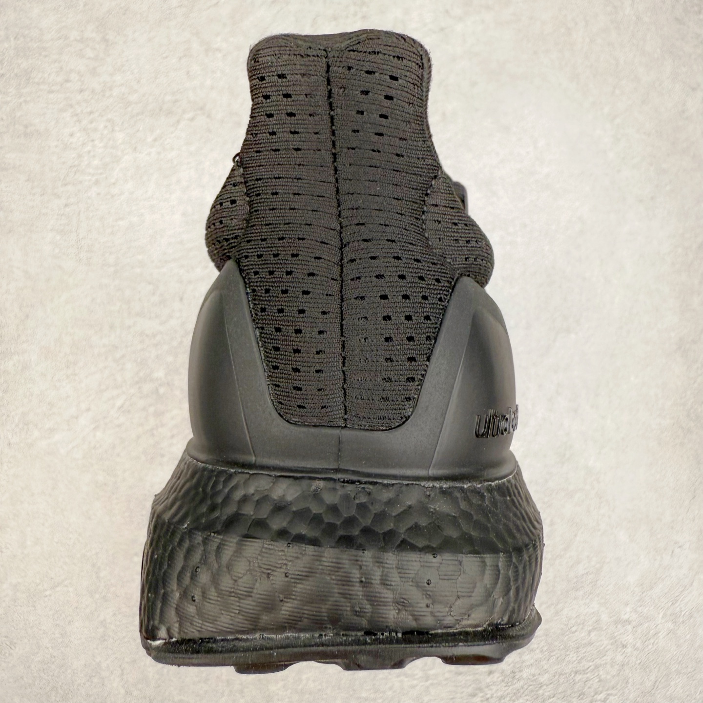 图片[8]-AD Ultra Boost UB1.0 初代系列低帮袜套式针织透气缓震休闲运动慢跑鞋 HQ4199 超强Boost缓震 搭配马牌橡胶大底 满足日常出行跑步健身需求 Primeknit鞋面材料采用羊毛沙线 舒适柔软 爆米花颗粒饱满 弹性十足 鞋底前后10mm的标准高度差 使两头上翘的弧形鞋底结构更加完美 尺码：36 36.5 37 38 38.5 39 40 40.5 41 42 42.5 43 44 44.5 45 46-选品中心