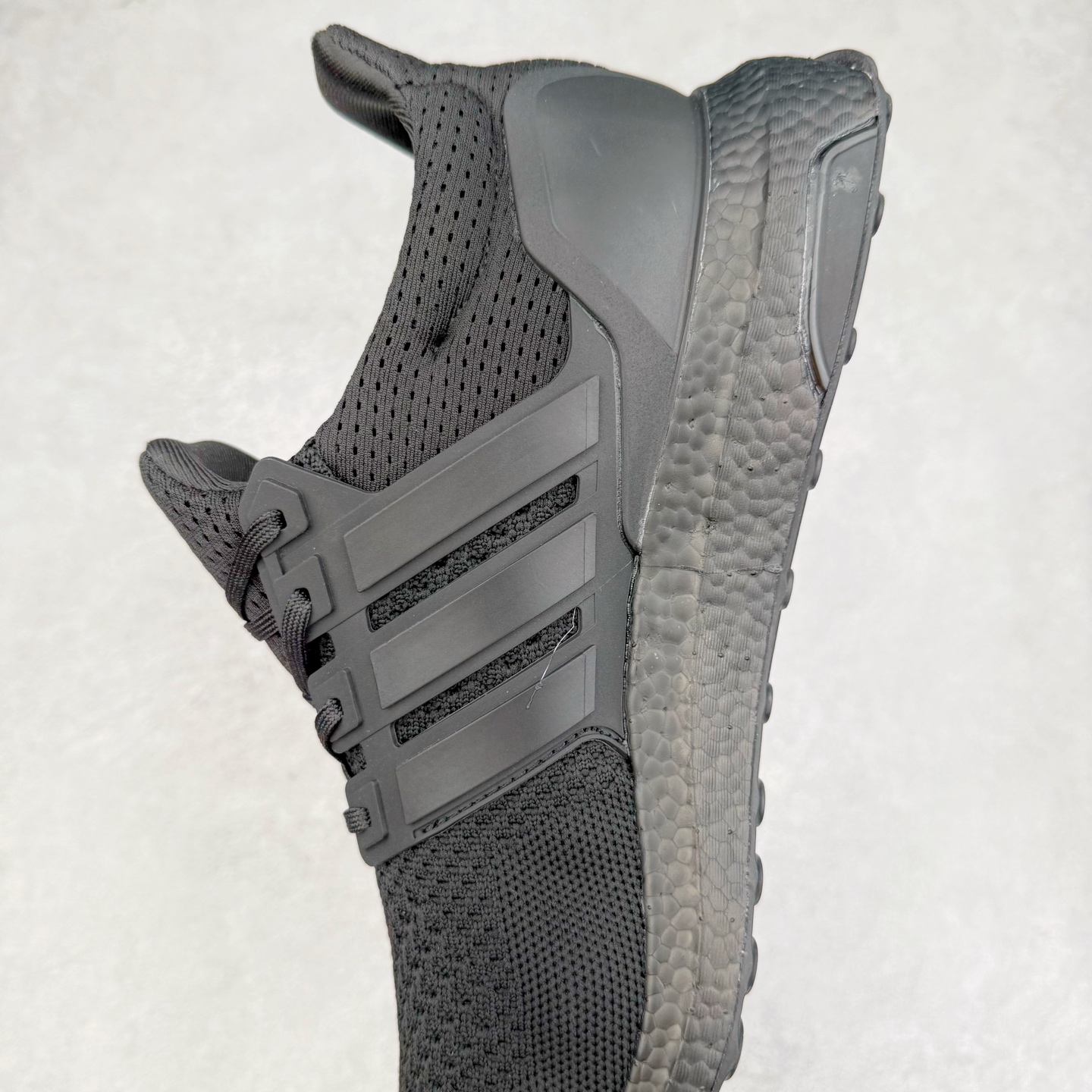 图片[7]-AD Ultra Boost UB1.0 初代系列低帮袜套式针织透气缓震休闲运动慢跑鞋 HQ4199 超强Boost缓震 搭配马牌橡胶大底 满足日常出行跑步健身需求 Primeknit鞋面材料采用羊毛沙线 舒适柔软 爆米花颗粒饱满 弹性十足 鞋底前后10mm的标准高度差 使两头上翘的弧形鞋底结构更加完美 尺码：36 36.5 37 38 38.5 39 40 40.5 41 42 42.5 43 44 44.5 45 46-选品中心