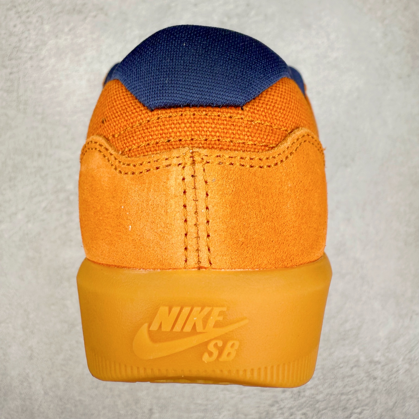 图片[8]-NK SB Force 58 空军58系列低帮休闲运动滑板板鞋 DV5477-800 鞋面由帆布和麂皮拼接 层次感丰富 搭配硫化外底 耐磨耐穿 鞋舌及中底后跟处饰有SB Logo 表明鞋款身份 采用包边设计 经久耐穿 硫化结构则有效提升灵活性 穿上这款全新推出的创意力作 助你耀动街头 尺码：36 36.5 37.5 38 38.5 39 40 40.5 41 42 42.5 43 44 45-选品中心