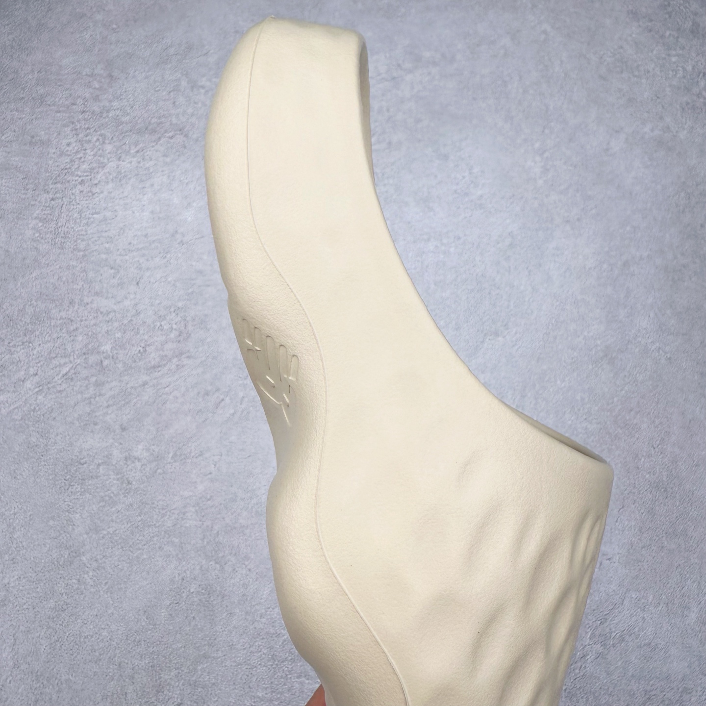 图片[6]-New Balance NB Fresh Foam MRSHN Slide \\\”Cream\\\” 耐磨 一字拖鞋 实拍调校N版已经零色差零失真 百分百还原实物色彩所见即所得 不存在货不对板色差等低级问题 选购参考实物拍摄 不混卖不参货 只用心做好货严格选品 承诺混一赔十 尺码：36 36.5 37.5 38 38.5 39 40 40.5 41 42 42.5 43 44 44.5 45-选品中心